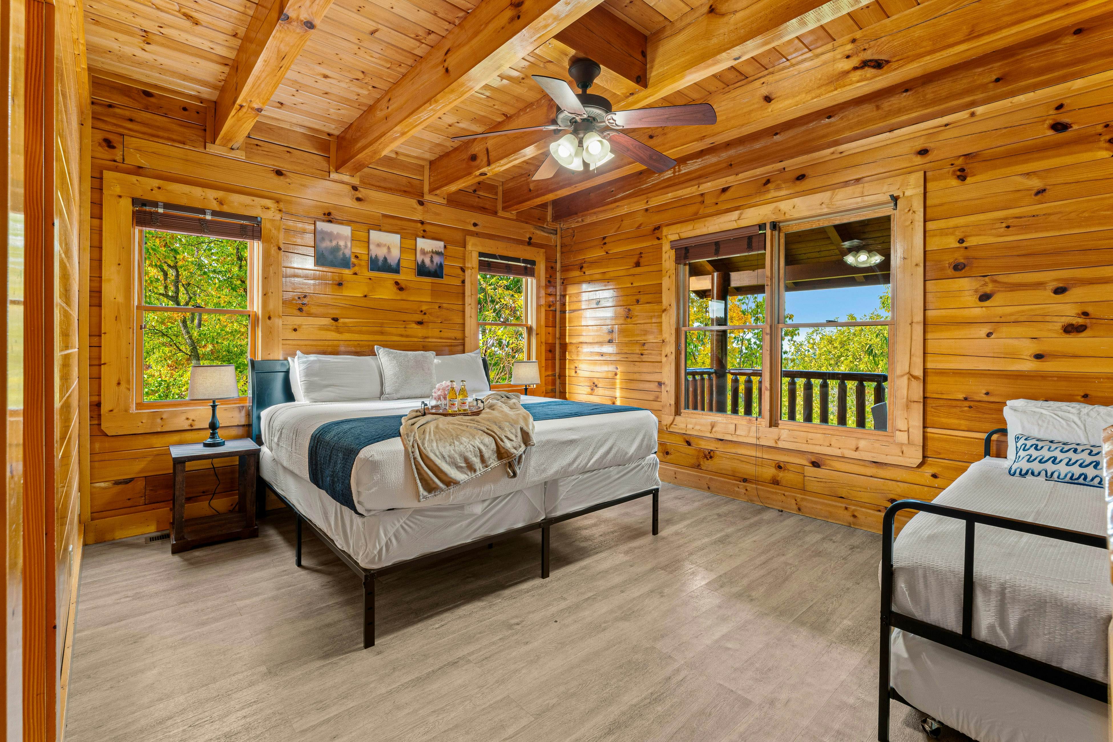 Amazing cabin sleeping 58 w/dual 7-person hot tubs, billiards, theater - attraction tickets!