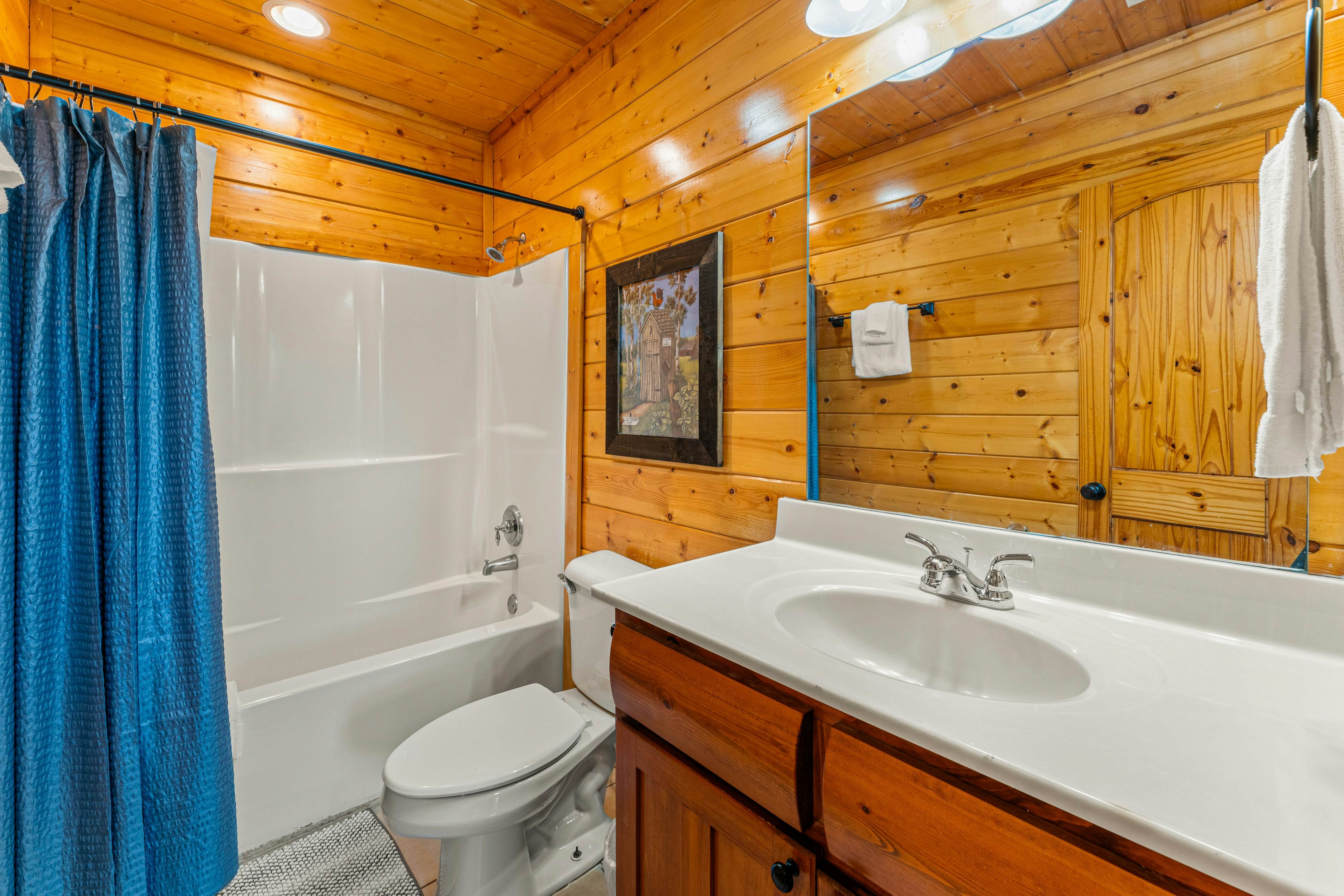 Amazing cabin sleeping 58 w/dual 7-person hot tubs, billiards, theater - attraction tickets!