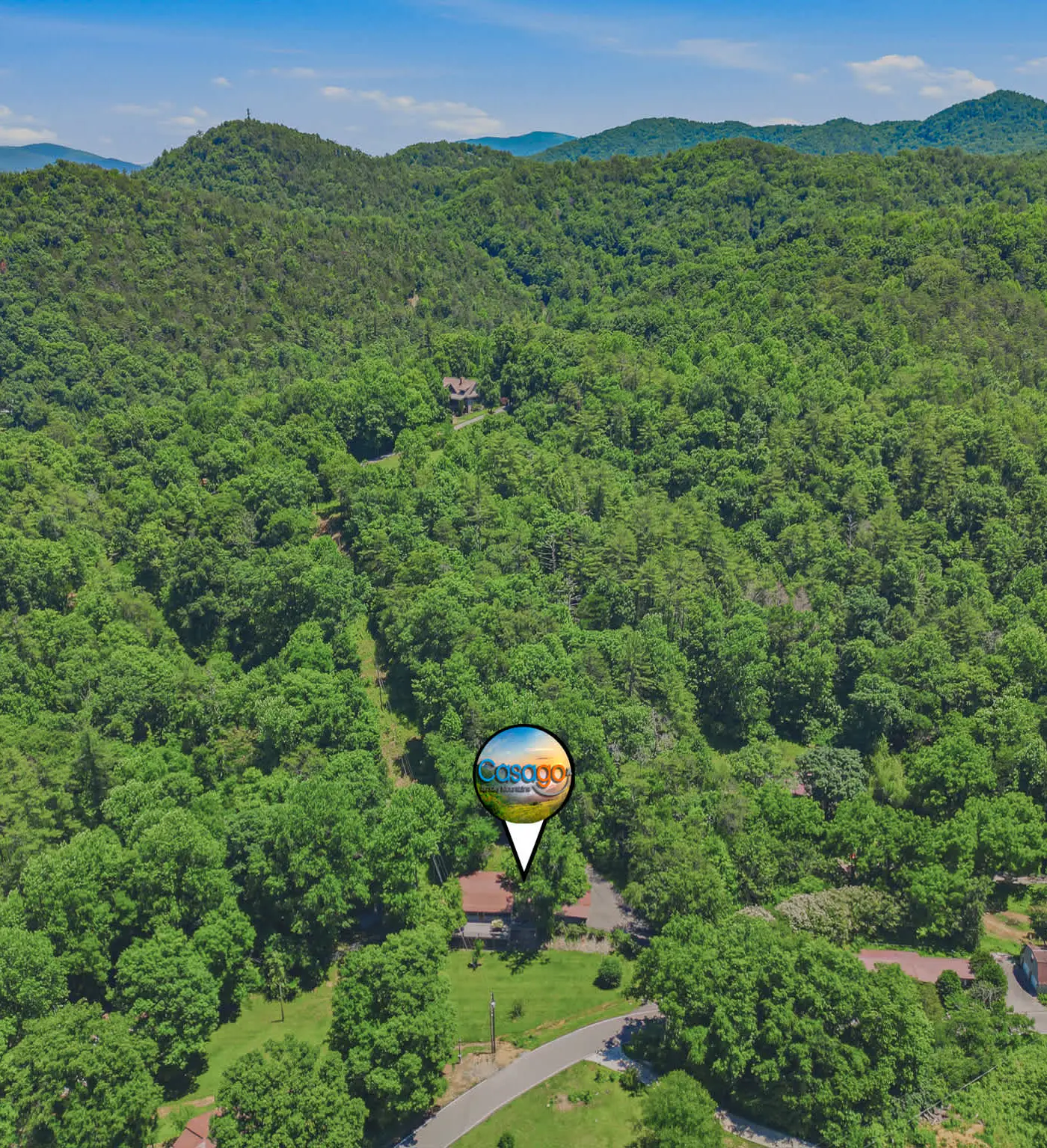 Charming Mtn View Cabin, Sleeps 8・Spacious Deck