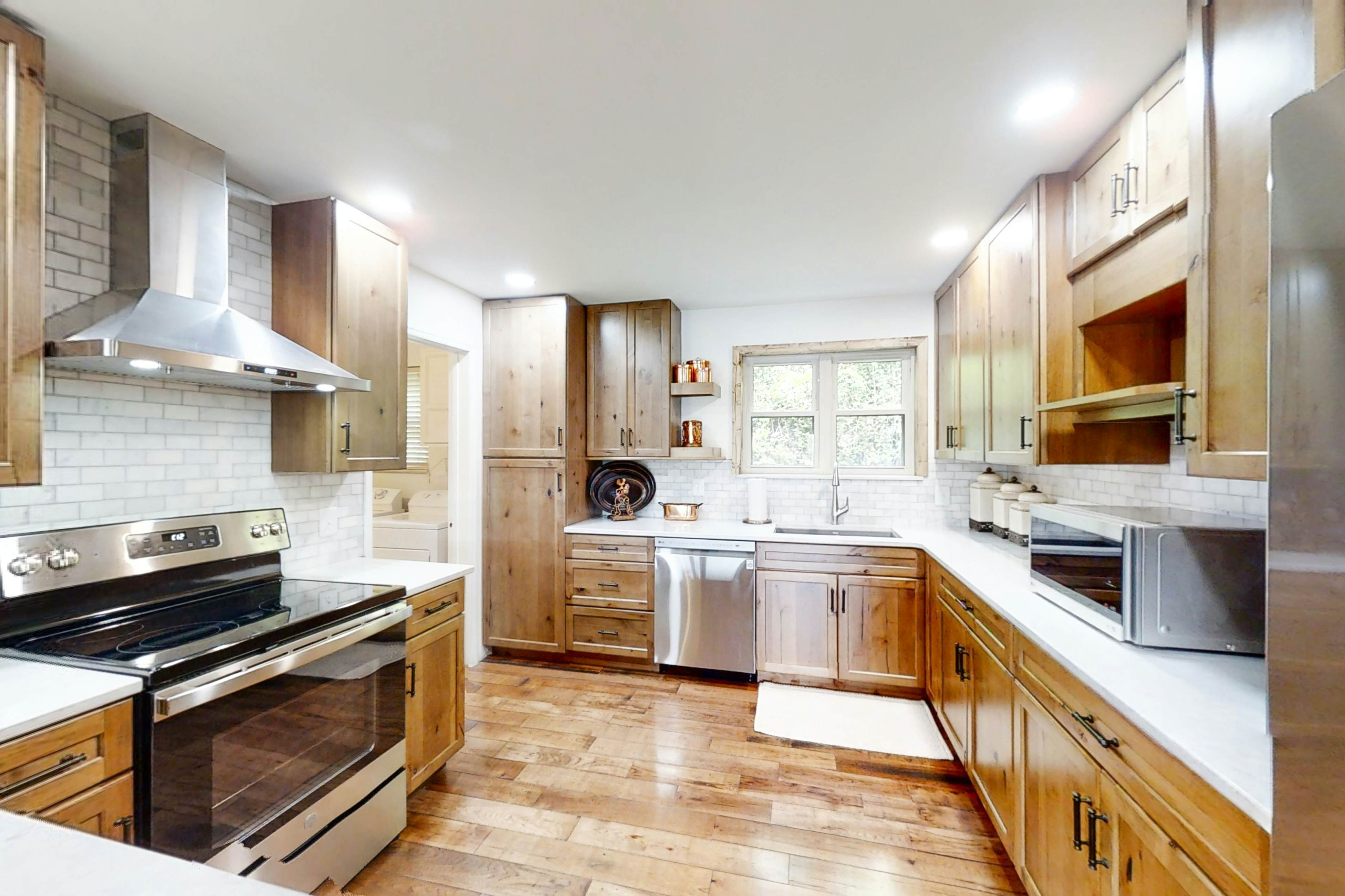 Lakefront home with amazing views, grill, fire pit, private dock, & AC