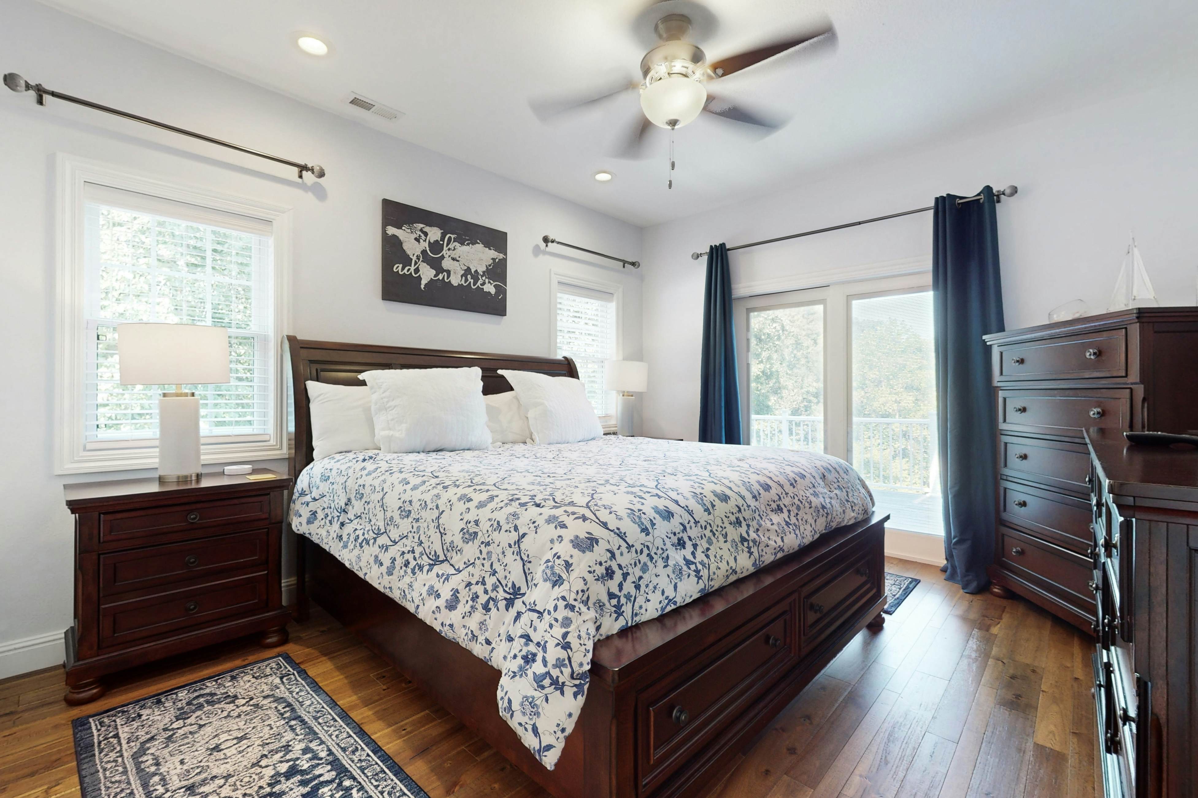 Lake Norris Epic Aqua Haven 4 bedroom House with loft in Maynardville