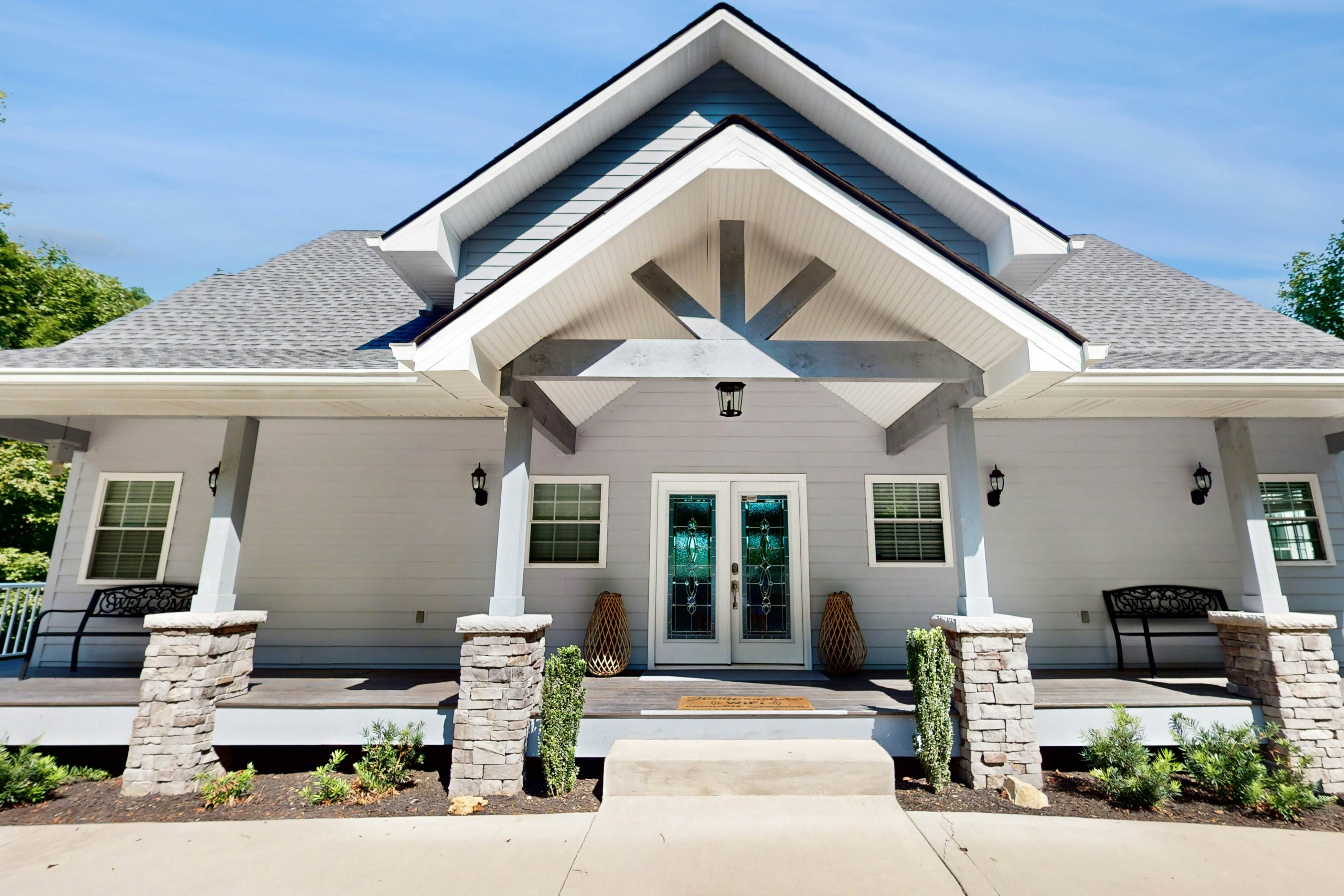 Lake Norris Epic Aqua Haven 4 bedroom House with loft in Maynardville