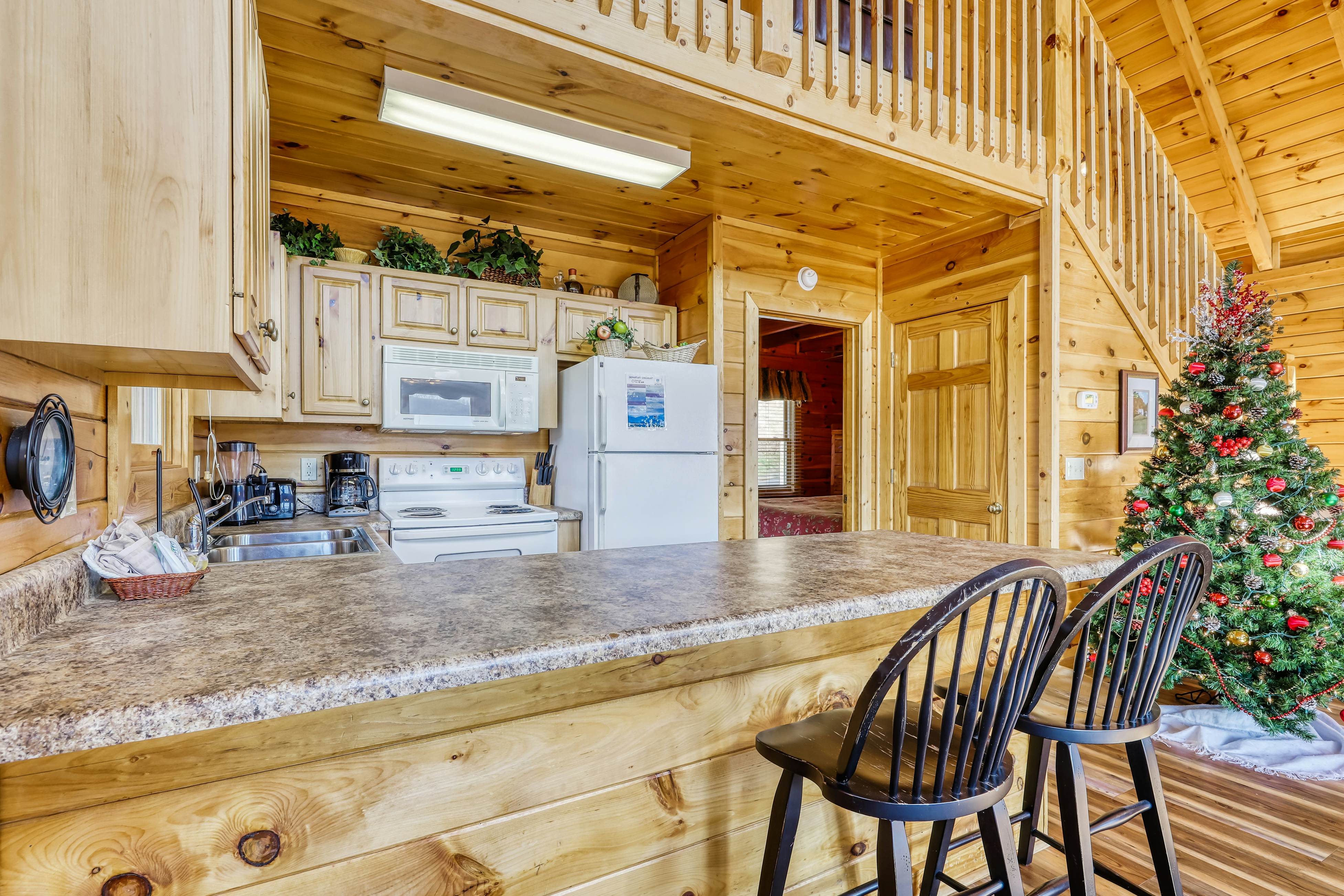 Lovely cabin w/ Free Attraction Tickets, a private hot tub, & mountain views