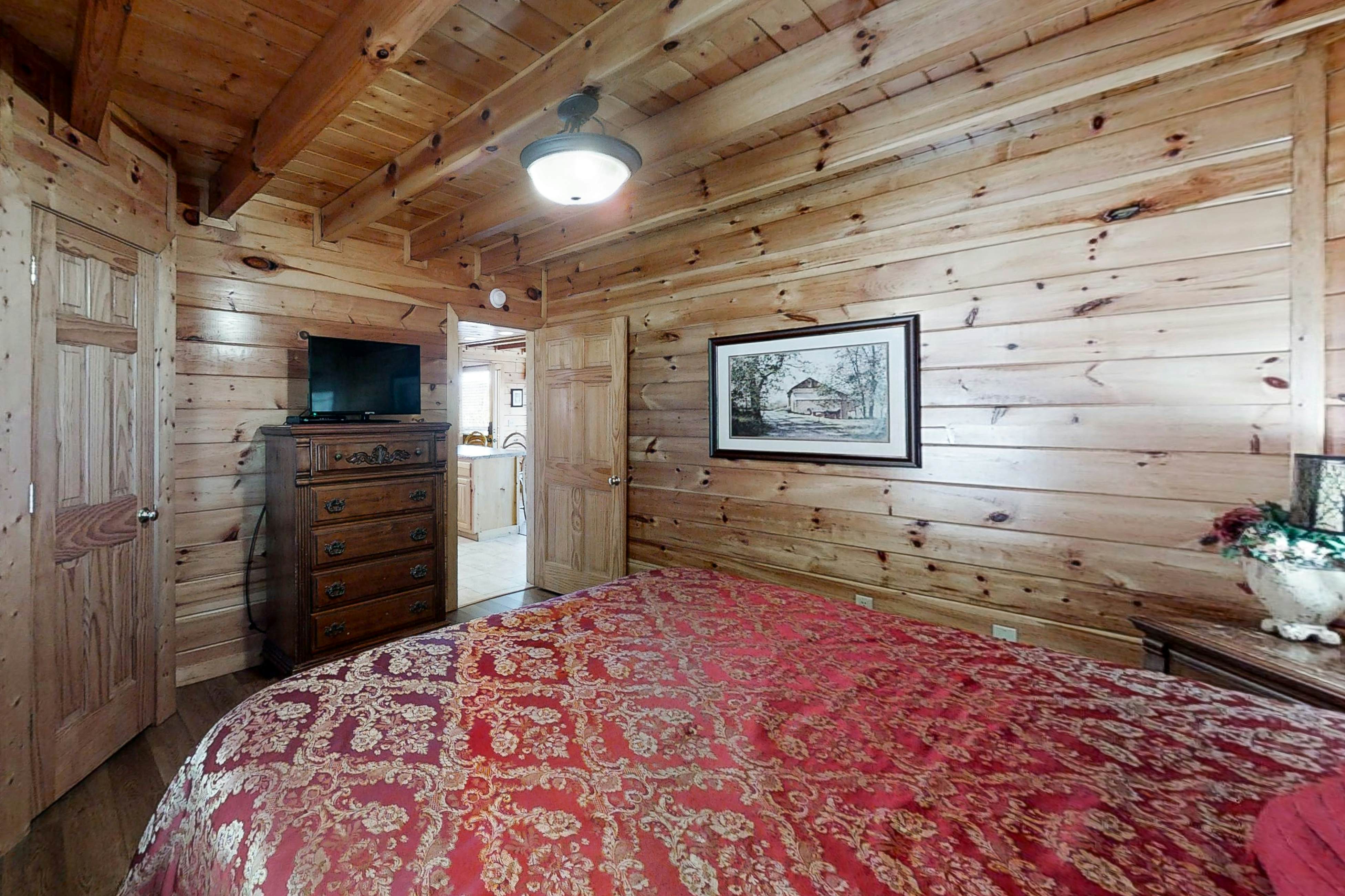 Elegant Two-Story Cabin w/ Free Attraction Tickets, Hot Tub, & Pool Table