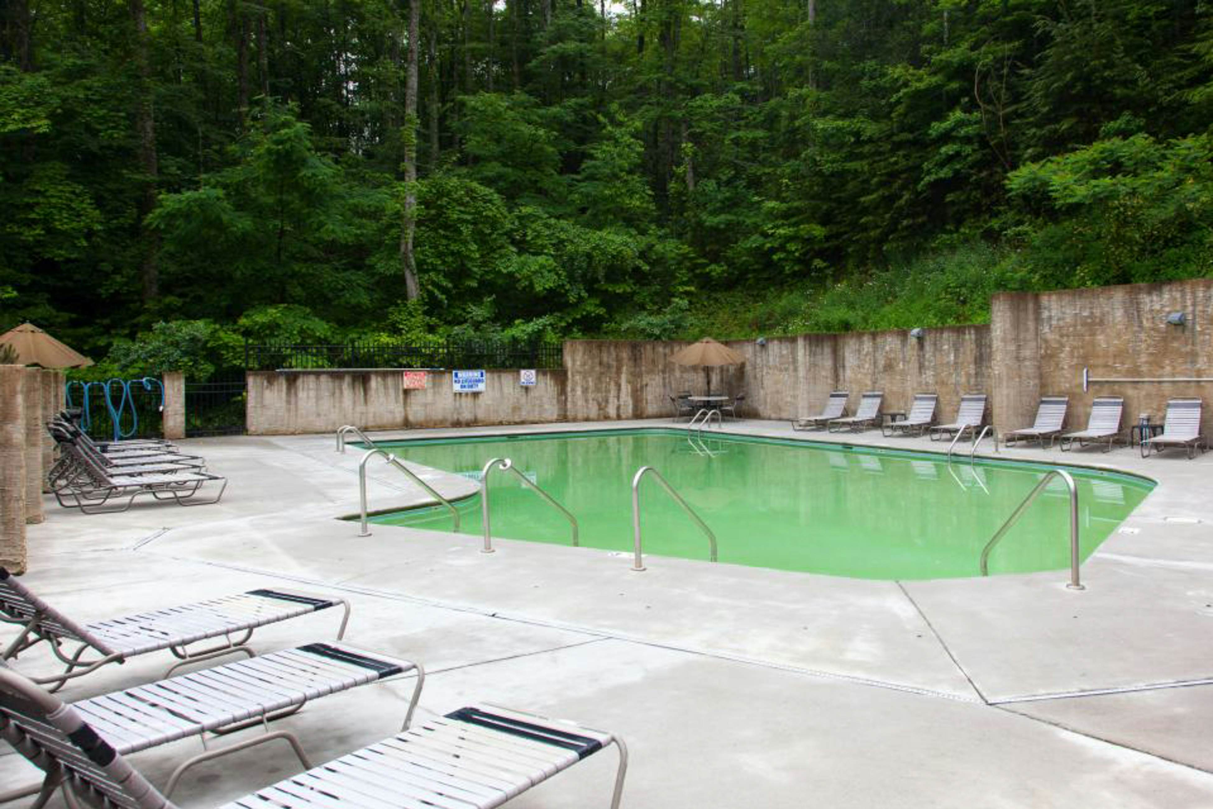 Elegant Two-Story Cabin w/ Free Attraction Tickets, Hot Tub, & Pool Table