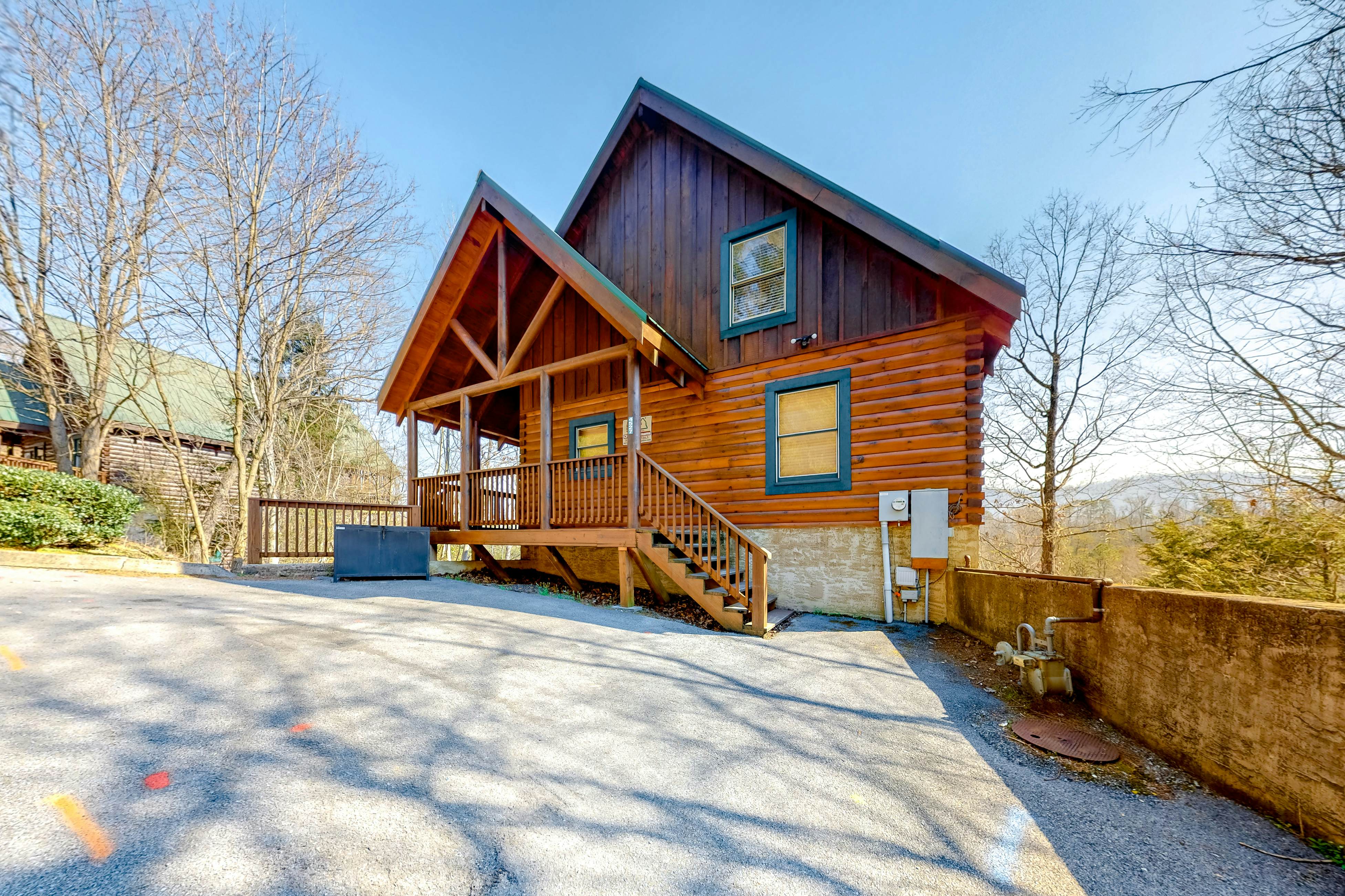 Elegant Two-Story Cabin w/ Free Attraction Tickets, Hot Tub, & Pool Table