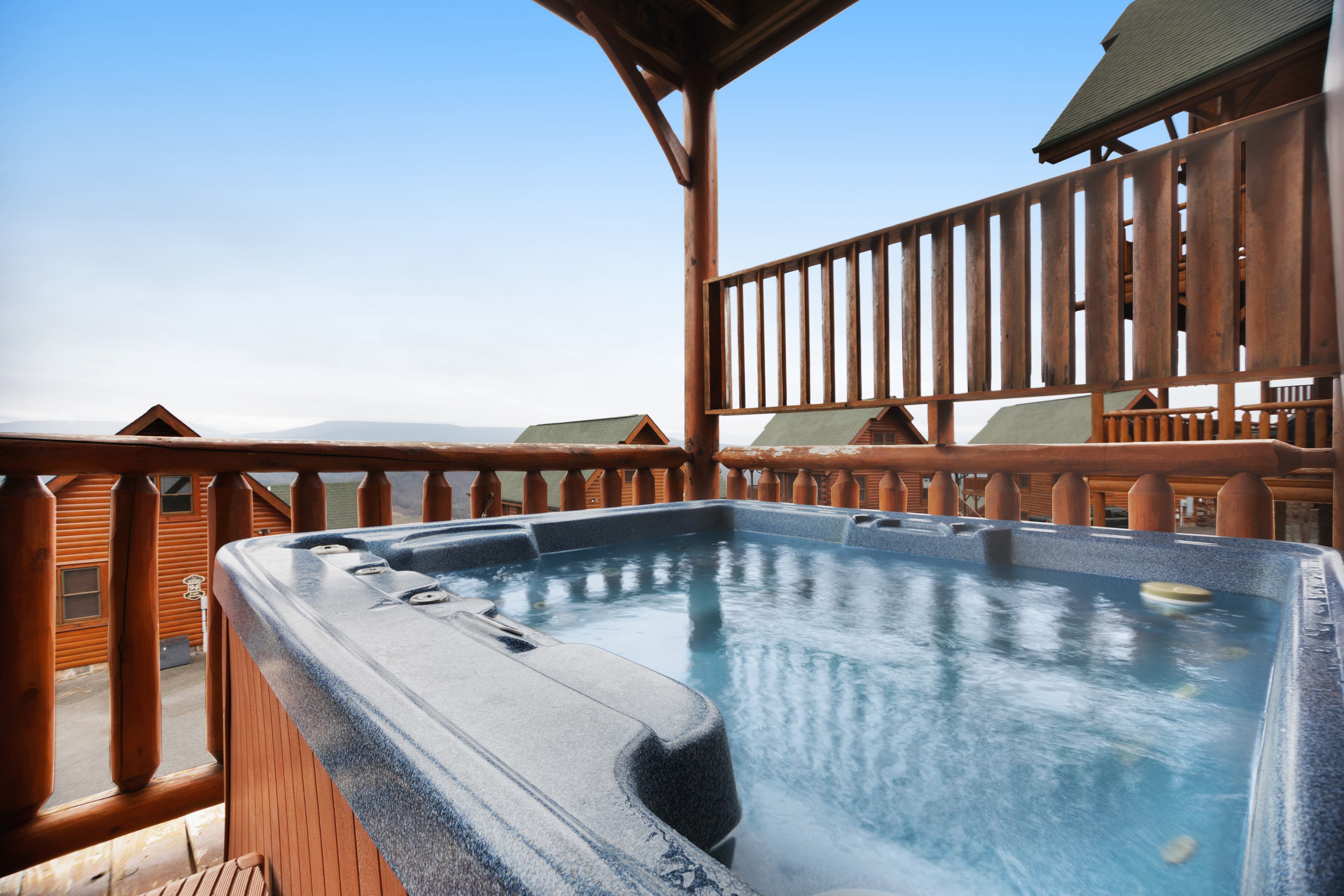 Cozy Cabin W Breathtaking Mtn View, for 10, Hot Tub