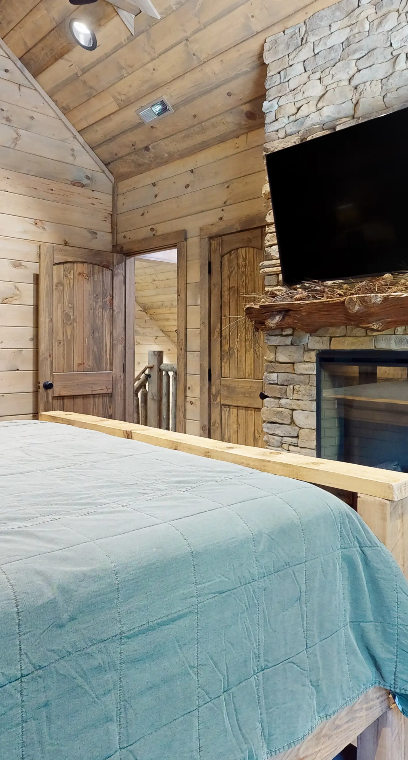 Elegant Lodge, for 12・Pool・Hot Tub・Theater・Games