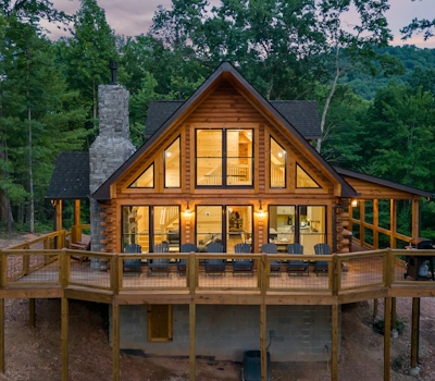 Mountain Cabin Retreat・Hot Tub・Arcade・Fireplace