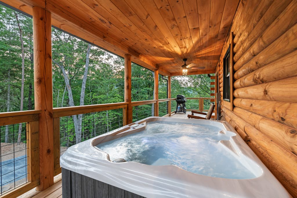 Mountain Cabin Retreat・Hot Tub・Arcade・Fireplace