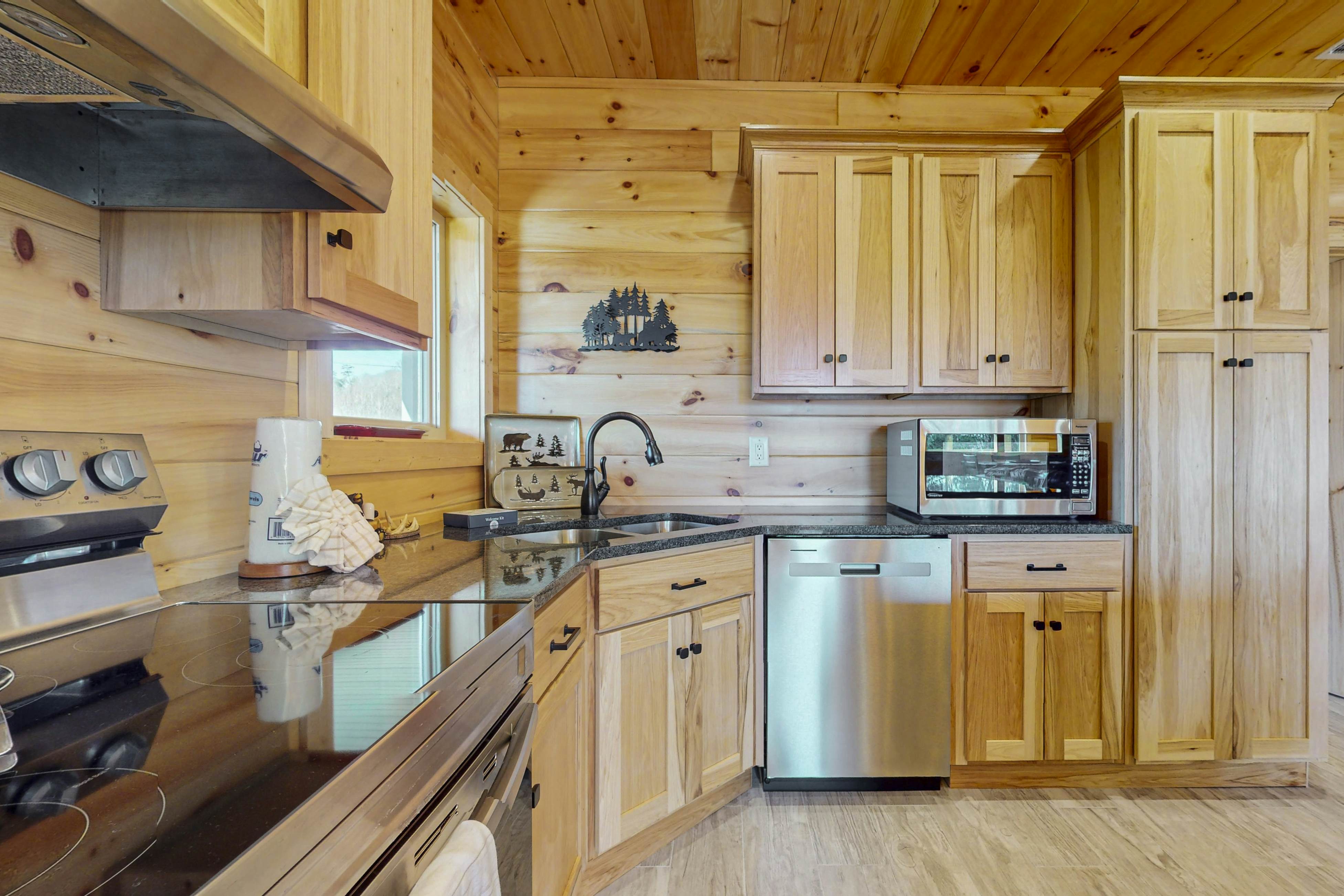 Cozy Home W Lake Views, Sleeps 4・Games・Free Ticket