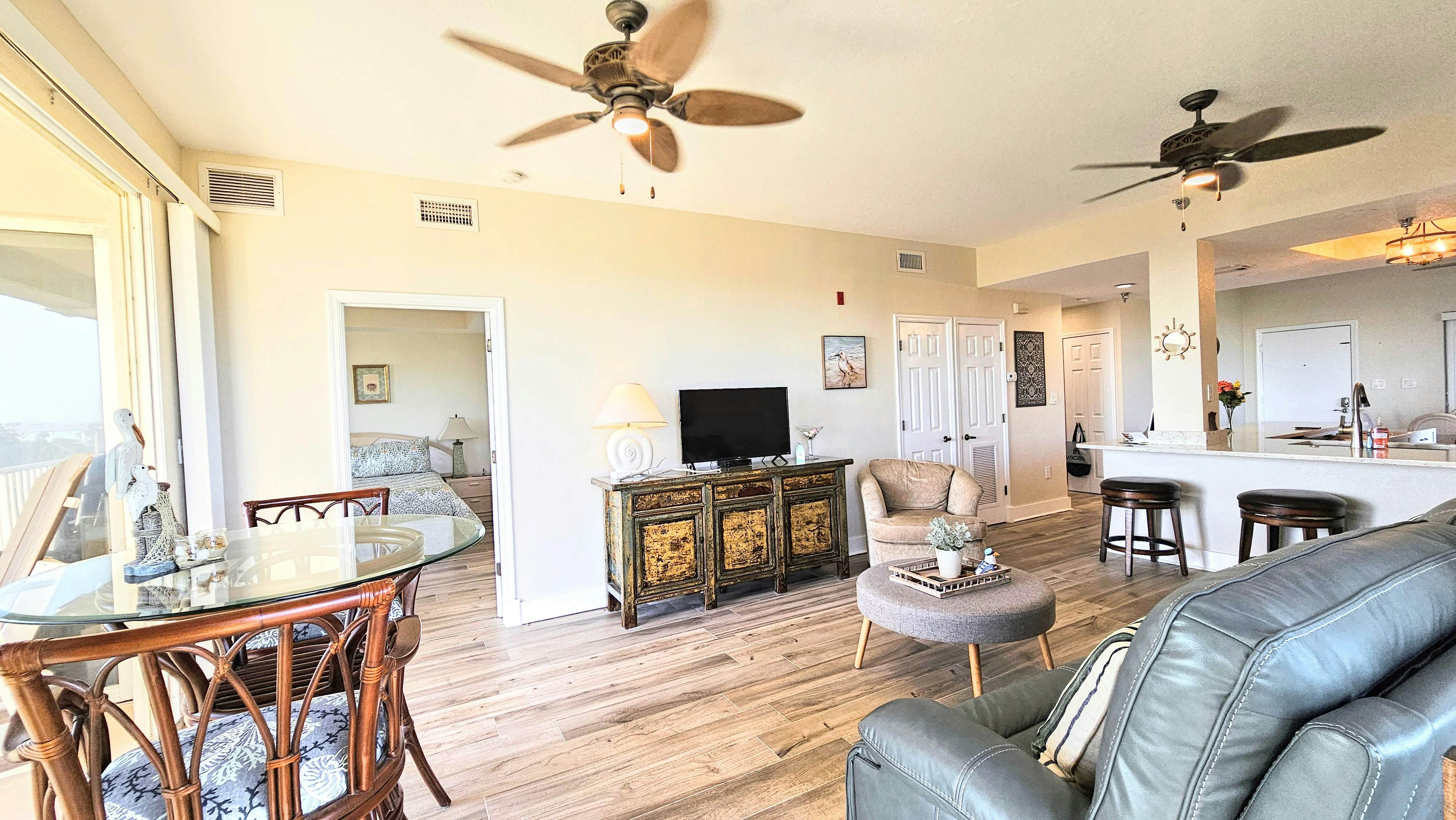 Blue Horizon at Surf Club