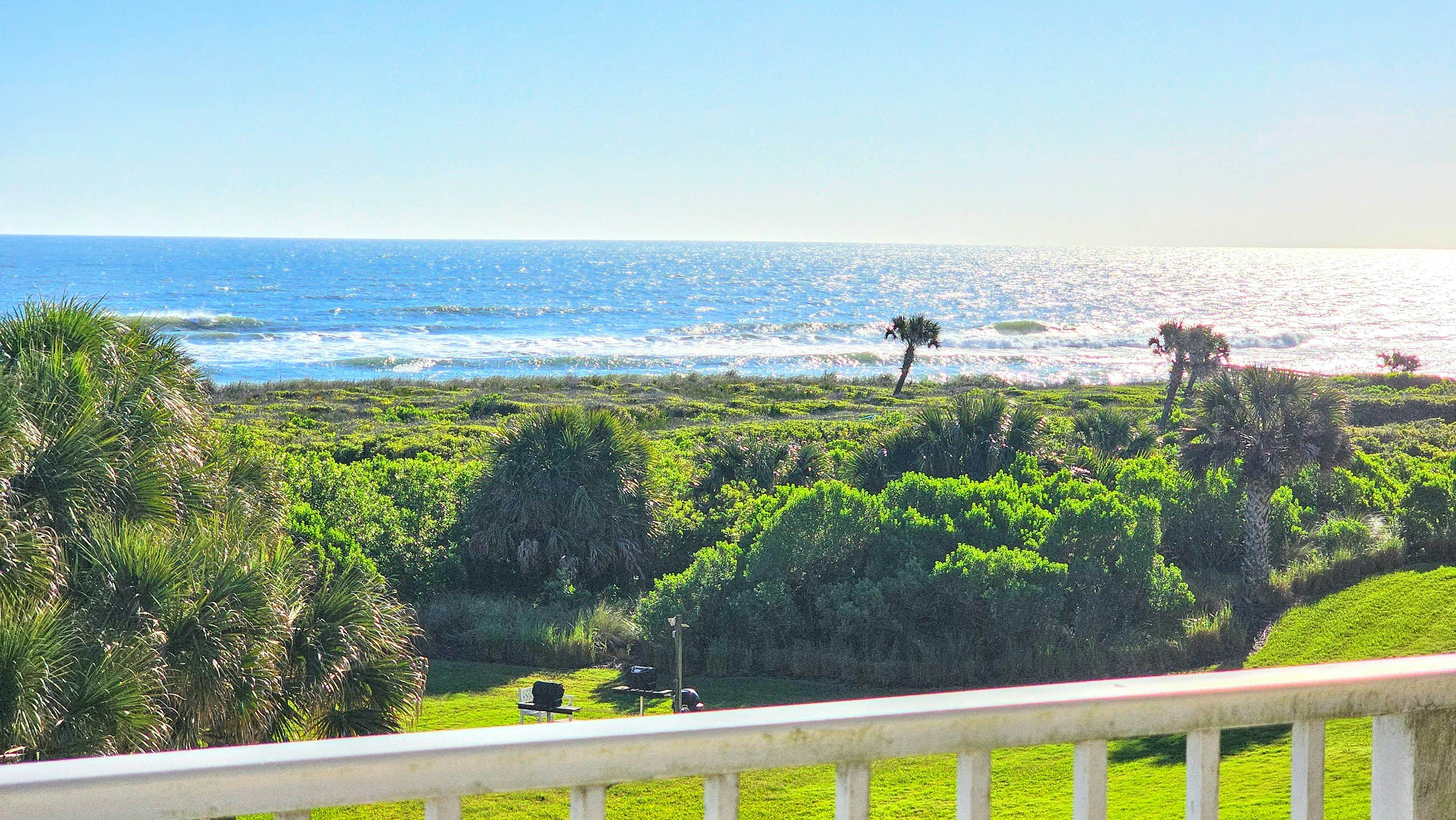 Blue Horizon at Surf Club