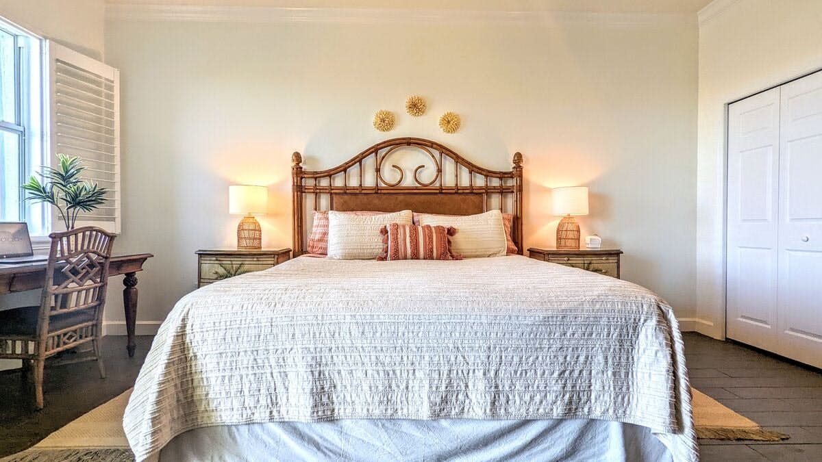 Sunsets & Sandcastles