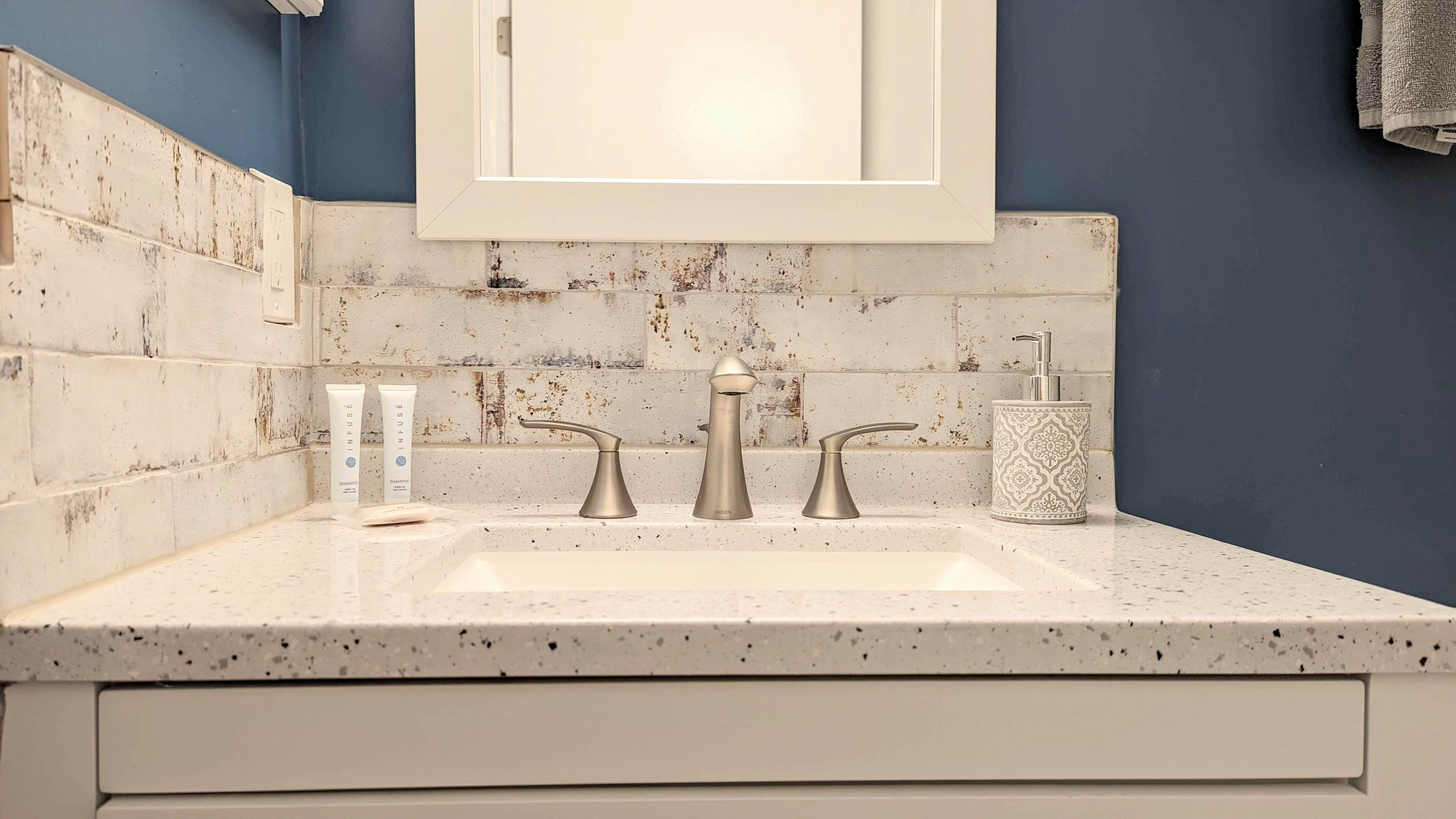 Cool Waves Oceanfront Retreat