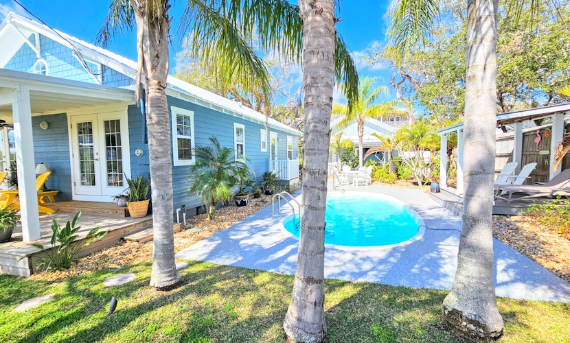 Surfside Oasis ~Tropical Pool! Walk to the Beach!