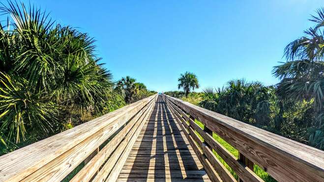 Rising Sun 🌅Stunning Oceanfront Ocean View Villa! 3 Beautiful Resort Pools! Beach Front!