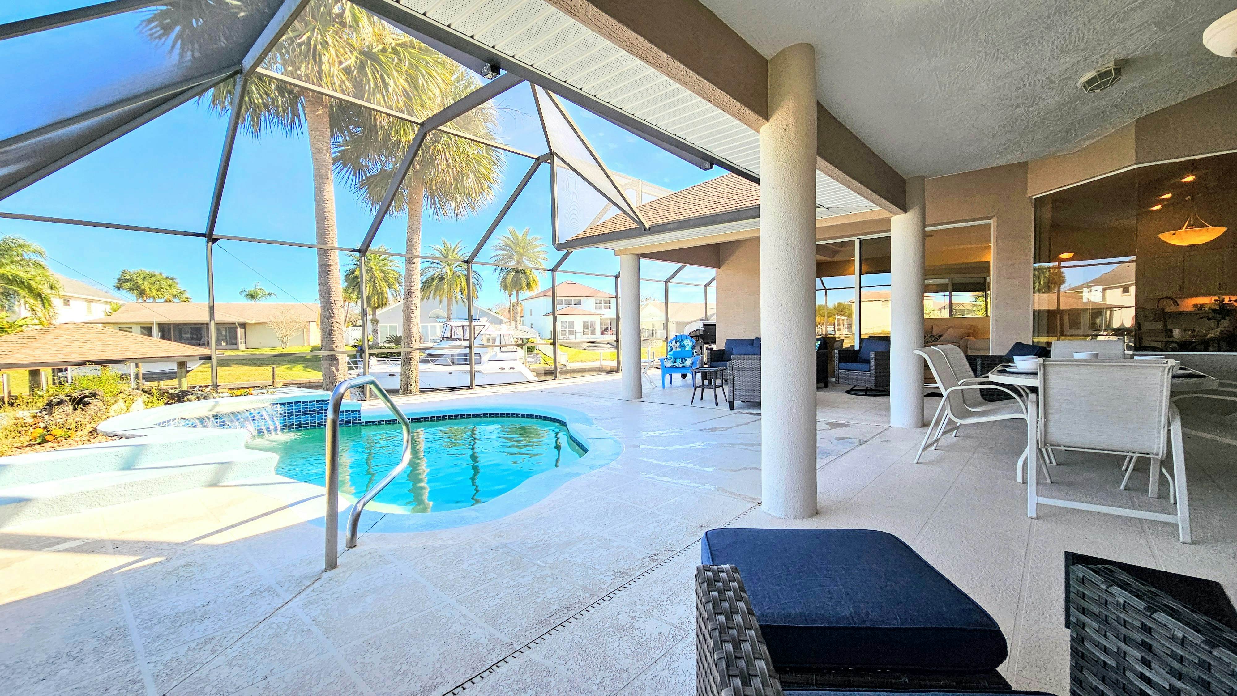 Captain's Key Waterside Retreat