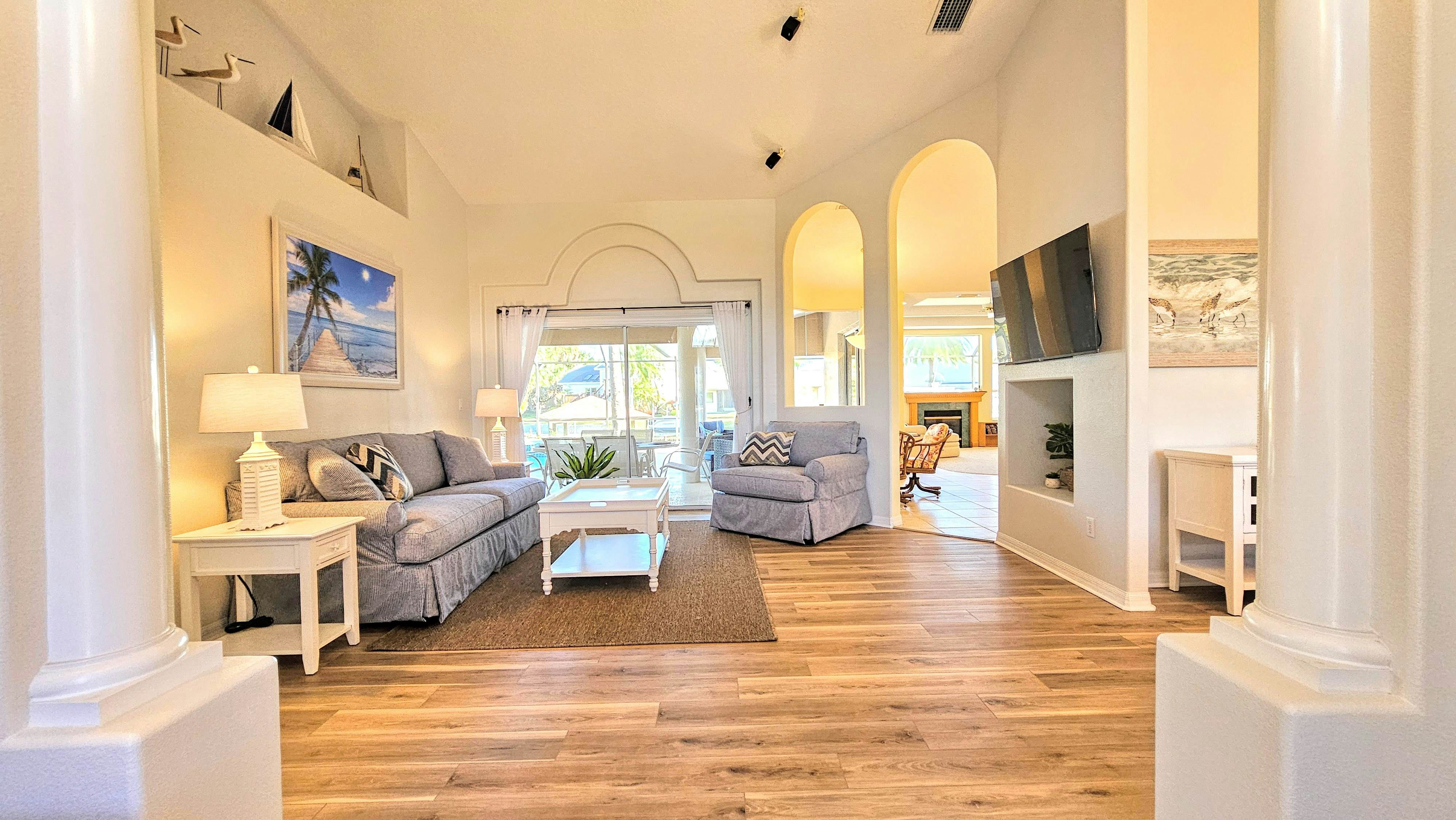 Captain's Key Waterside Retreat