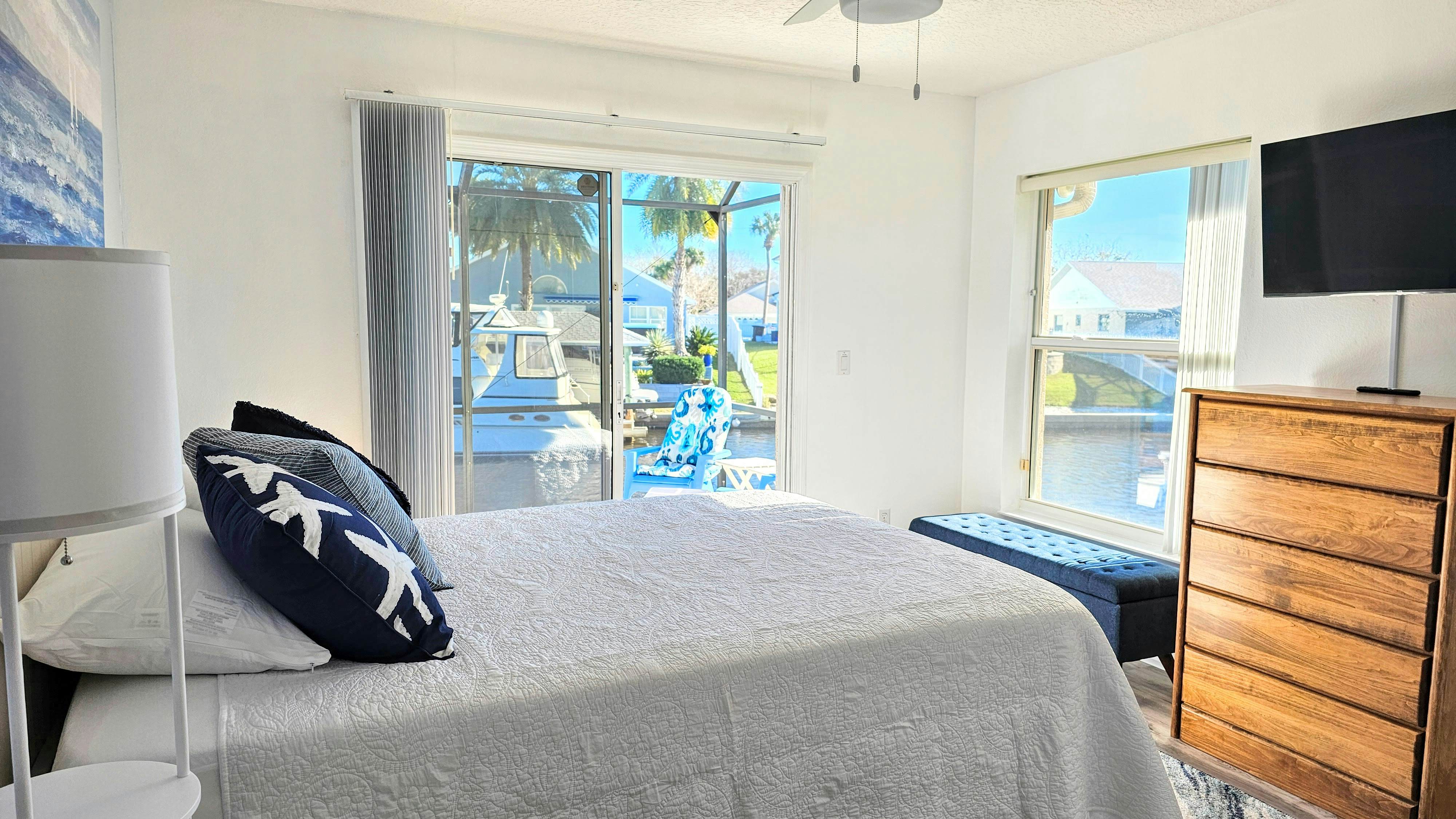 Captain's Key Waterside Retreat