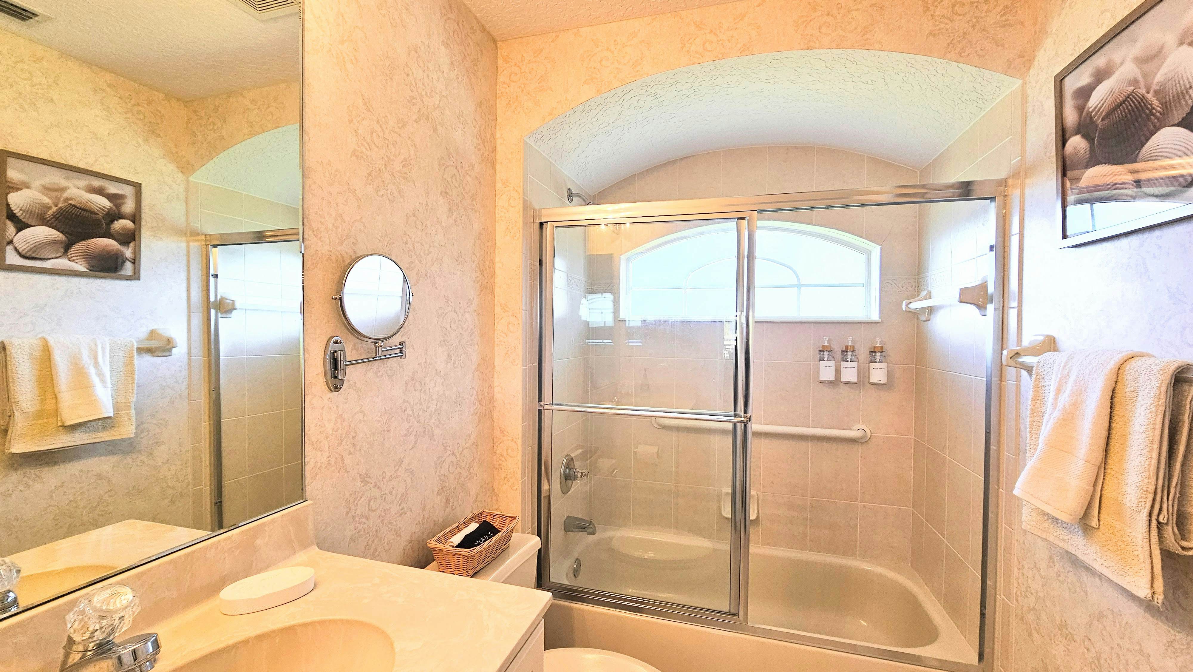 Captain's Key Waterside Retreat