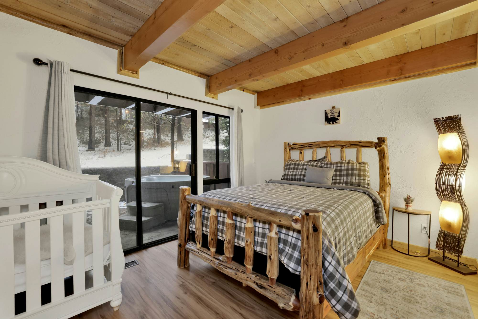 2586-Ours De Ski Chateau