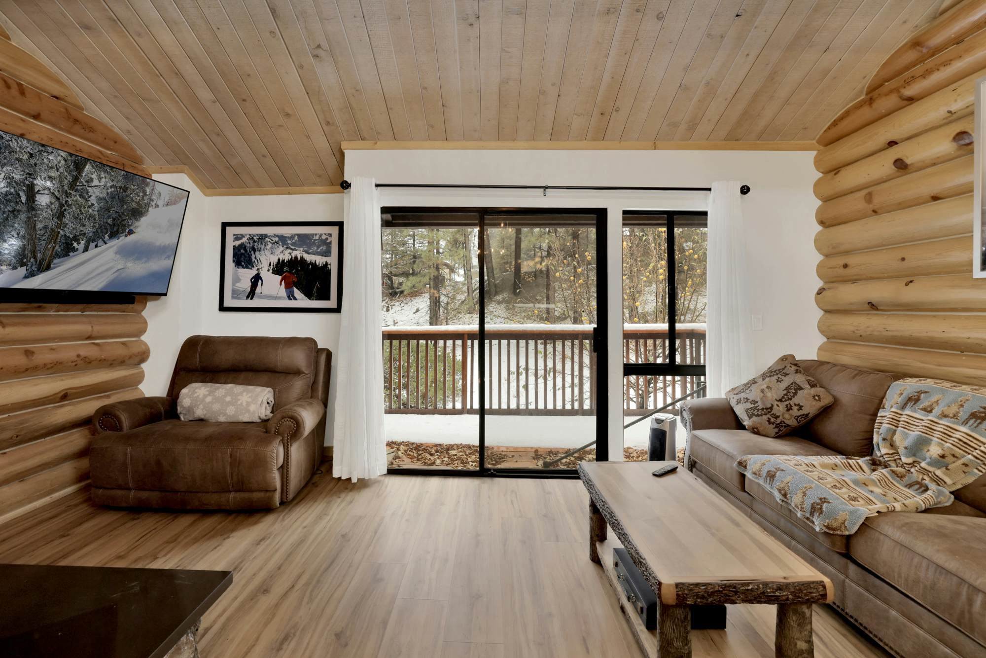 2586-Ours De Ski Chateau