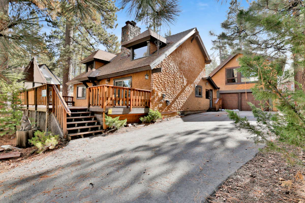 Crystal Pines at Big Bear Lake | Walk to Boulder Bay Park | Family-Friendly Retreat