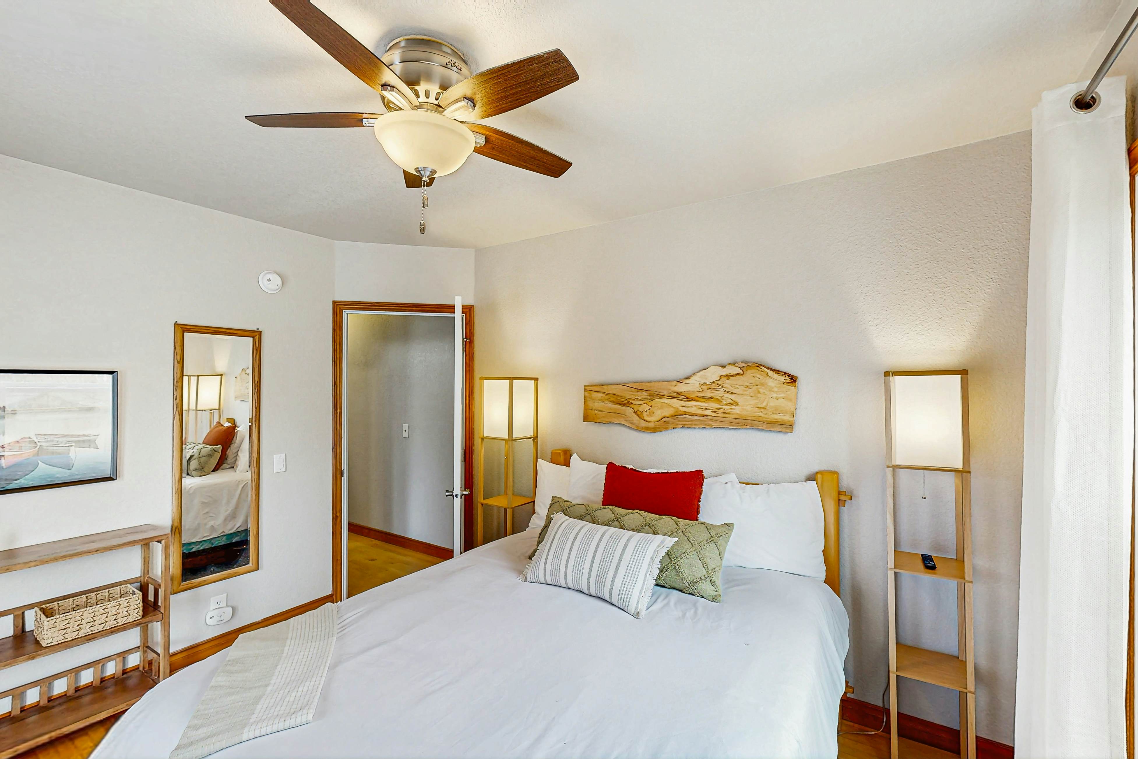 Remodeled Lake Hot Tub Home