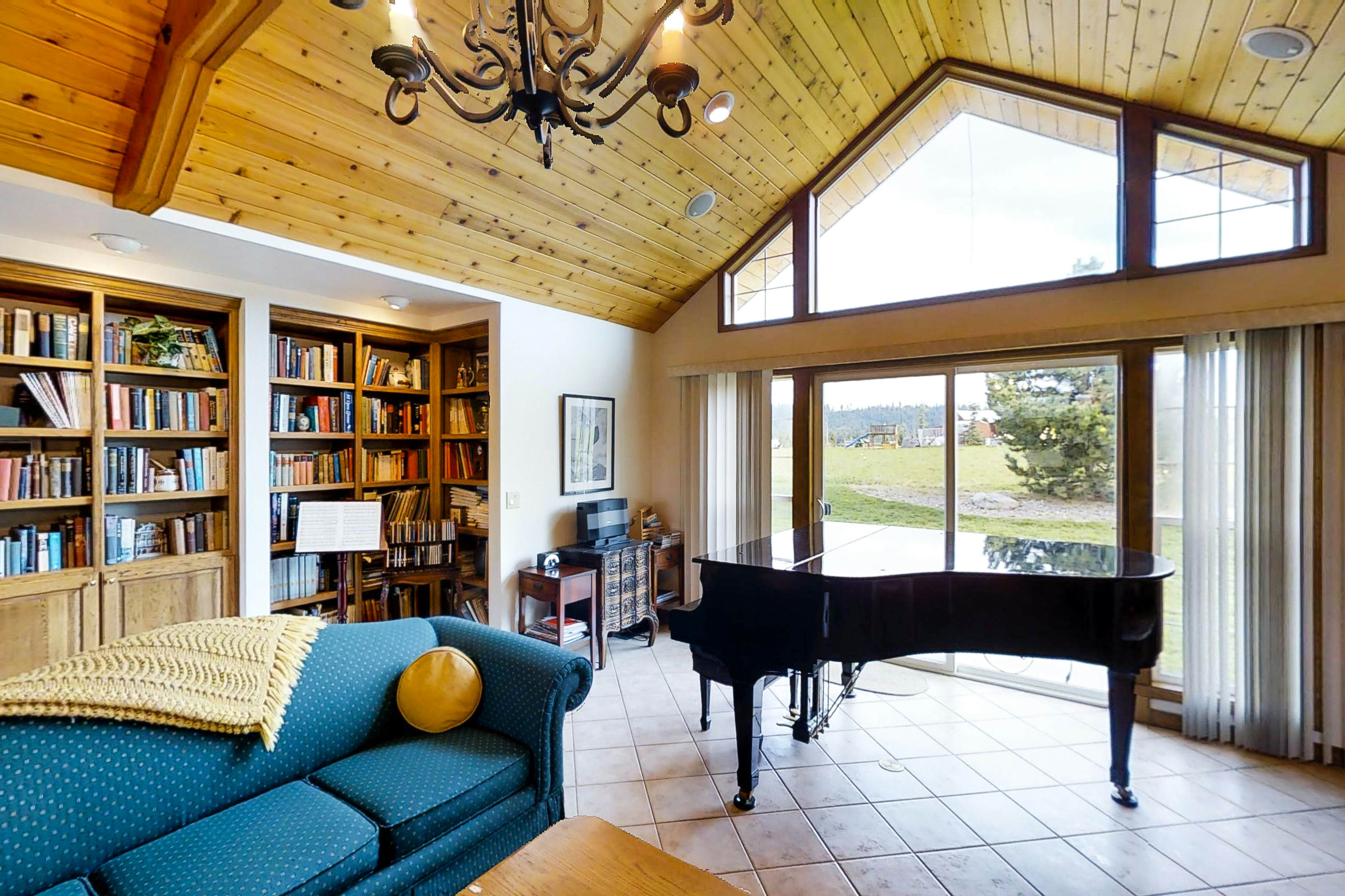 Bright Spacious Country Home