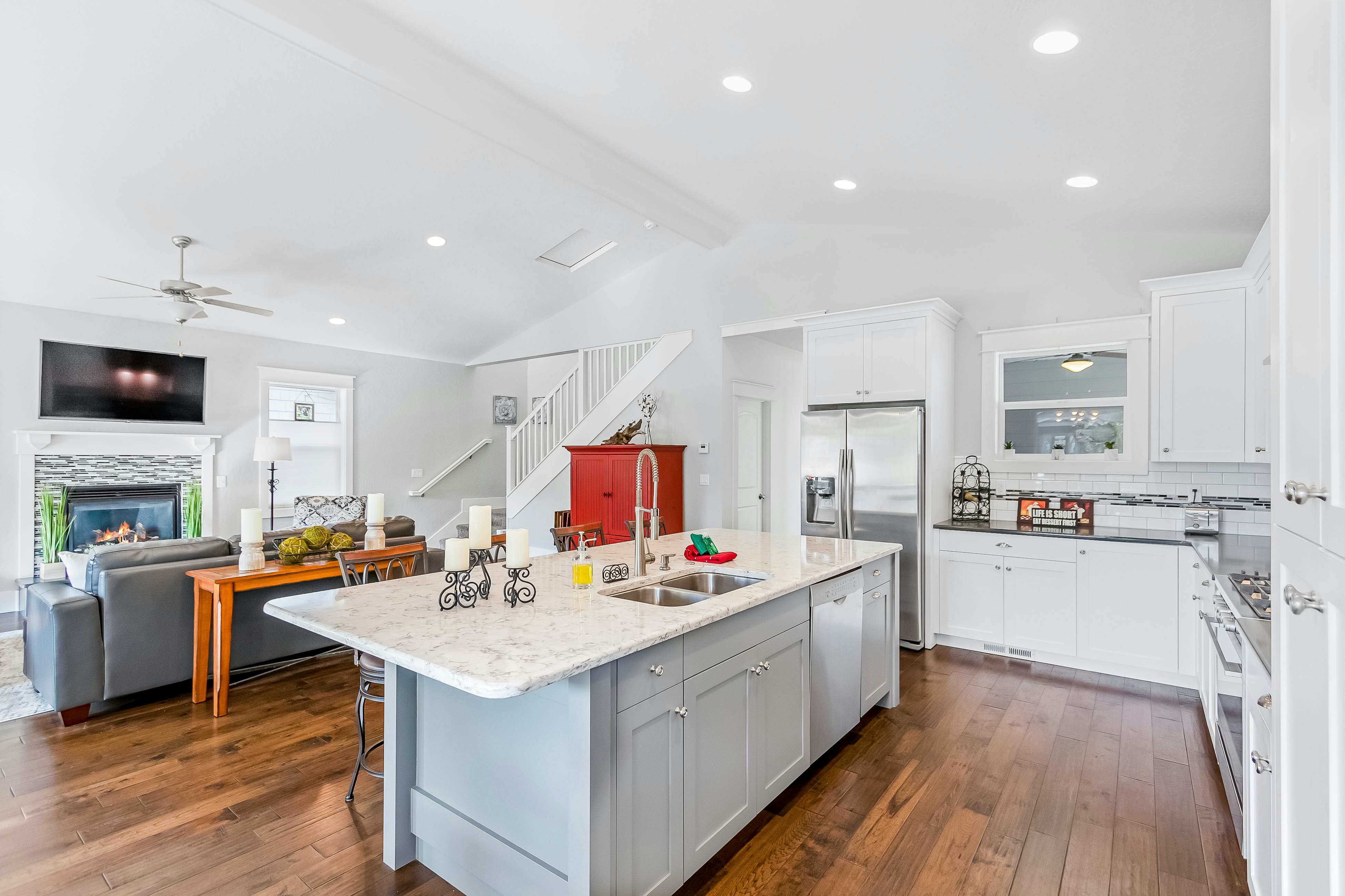 Dog Friendly AC Fireplace