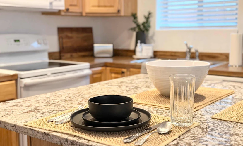 Comfortable stay in central CdA designed to unwind