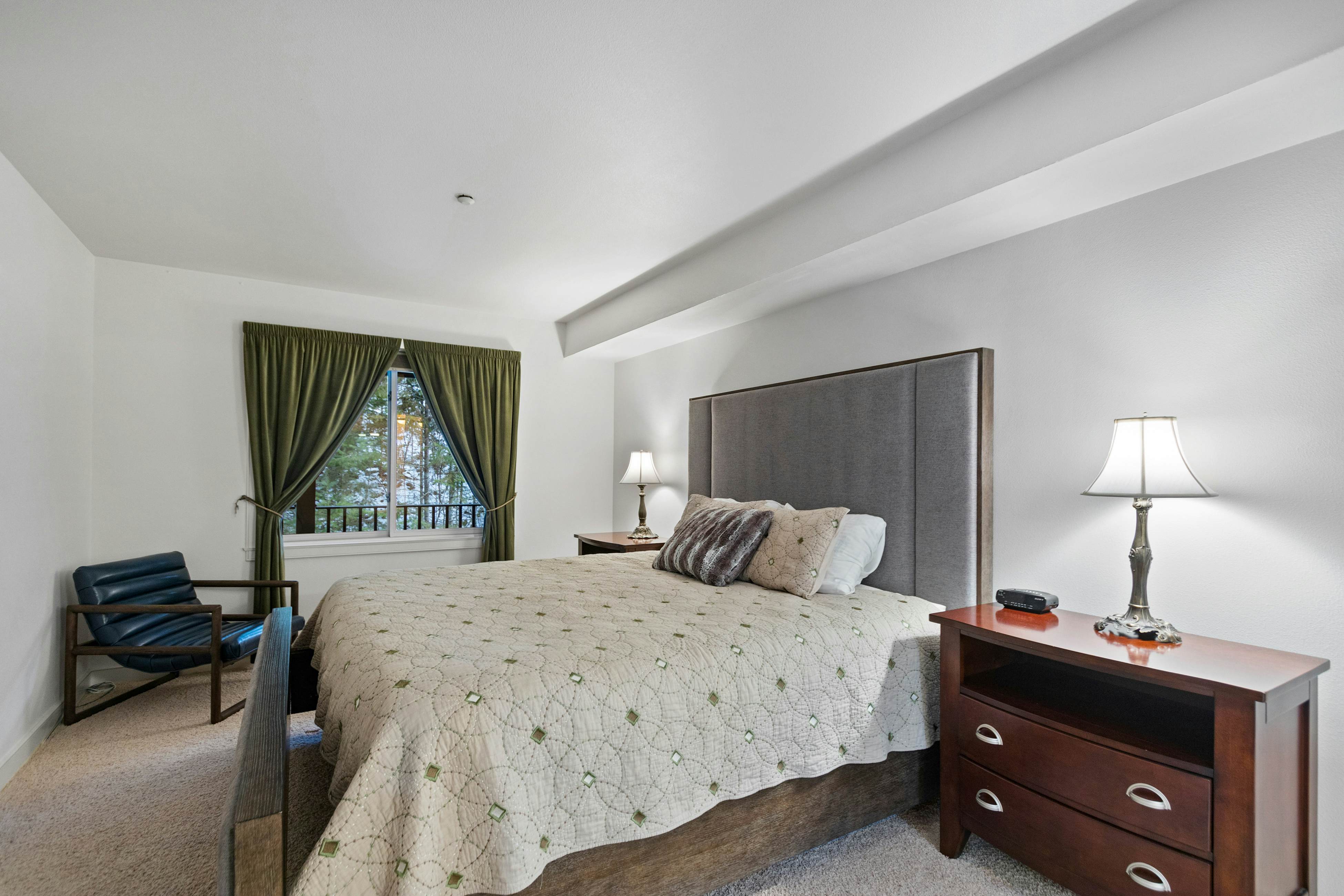 Lake Condo With Marina