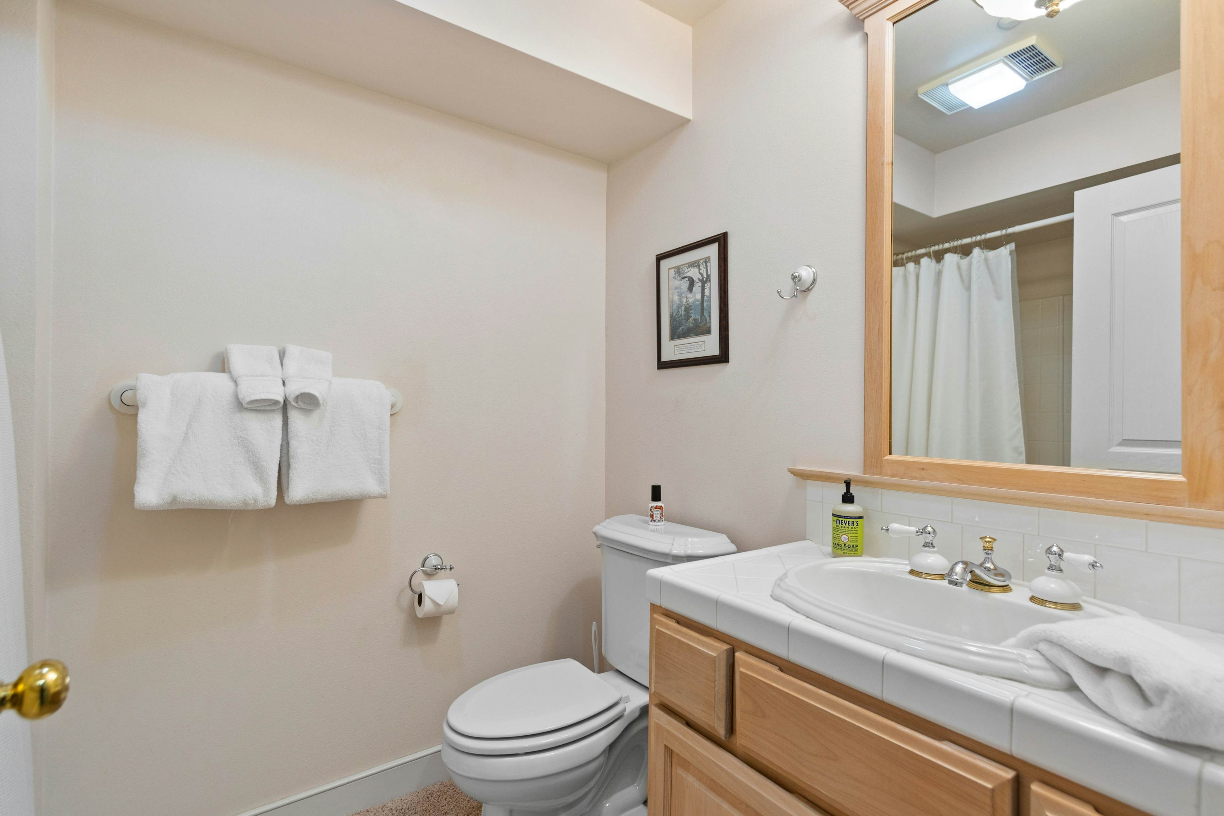 Lake Condo With Marina