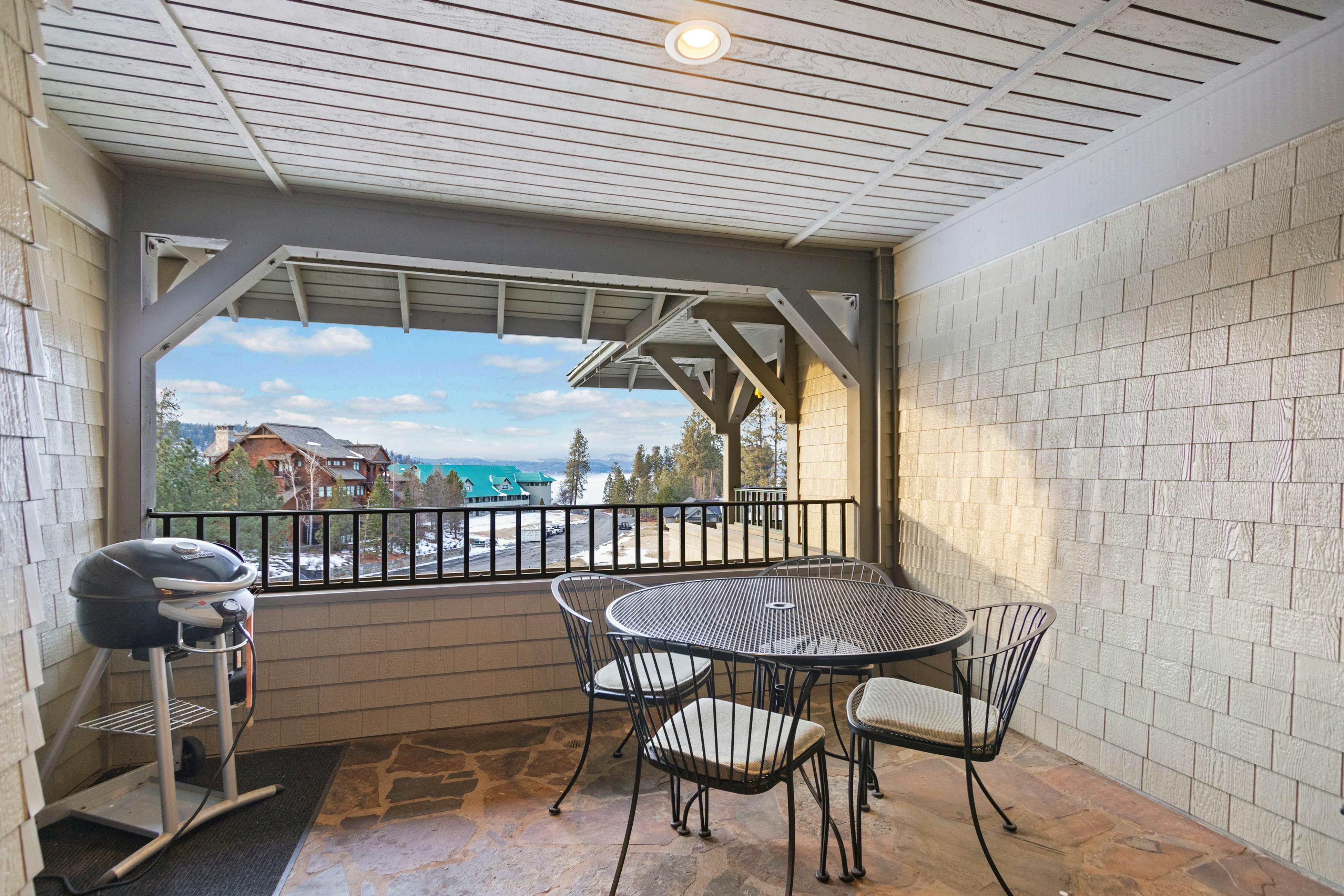 Lake Condo With Marina