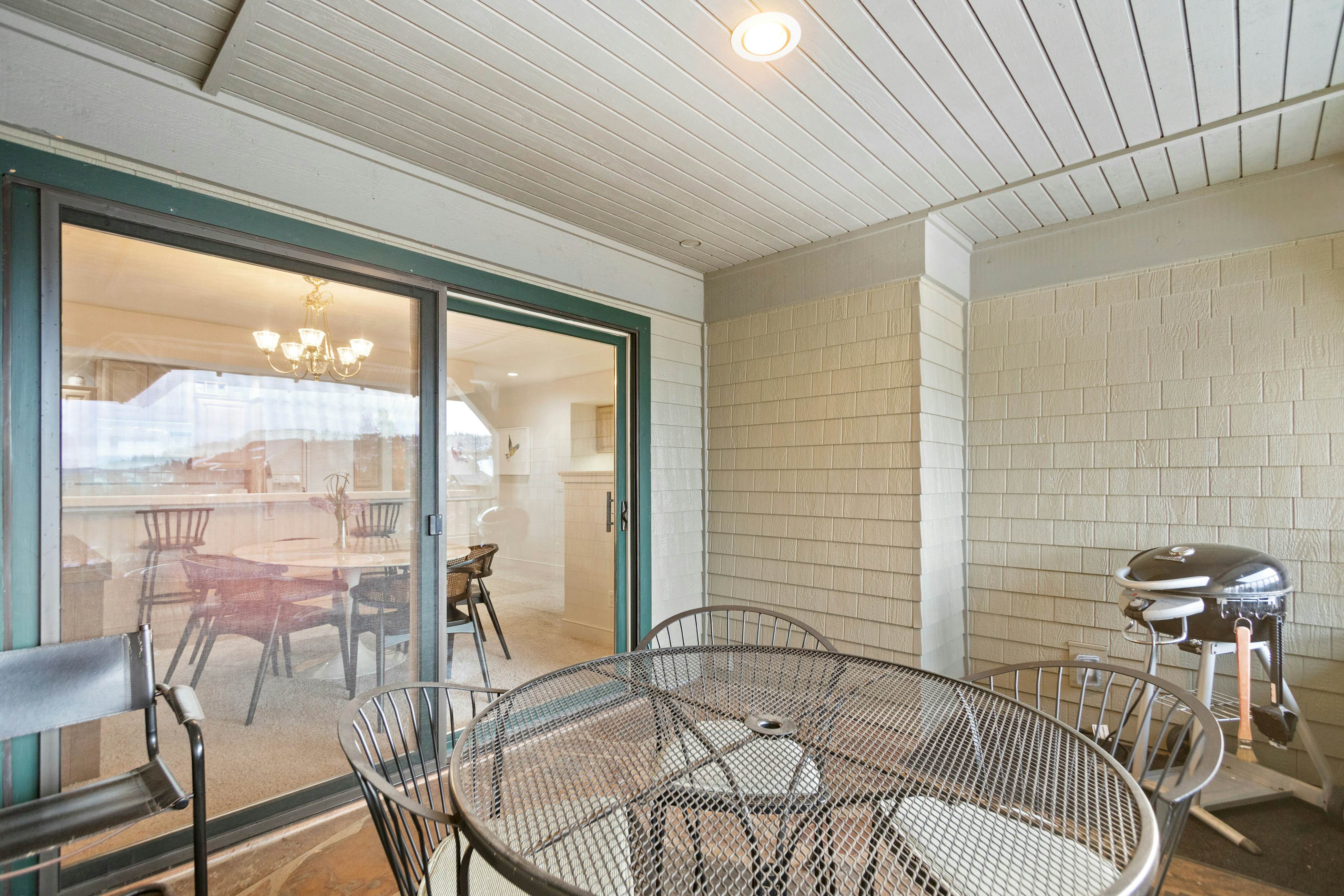 Lake Condo With Marina