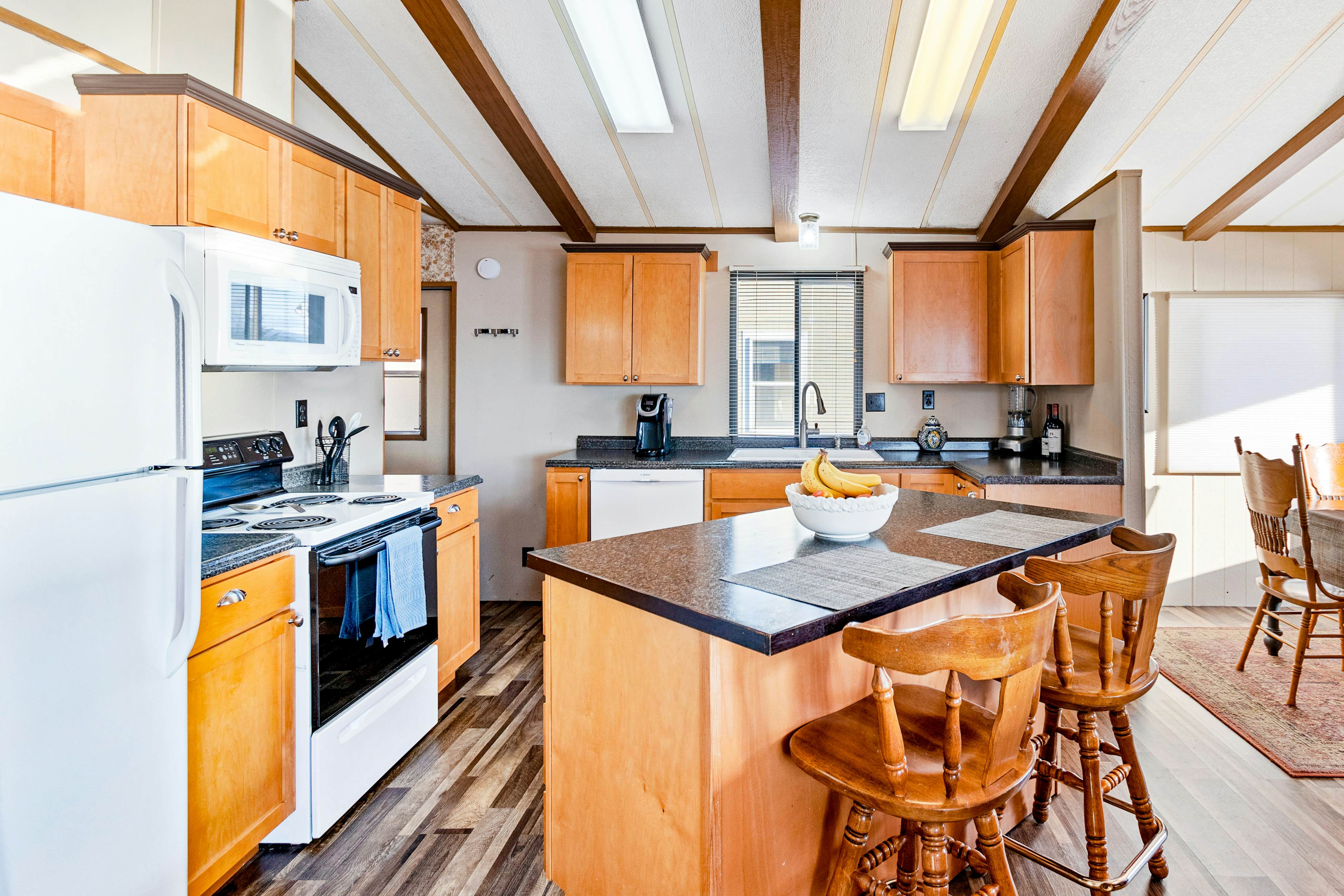 Cozy CDA Waterfront Home