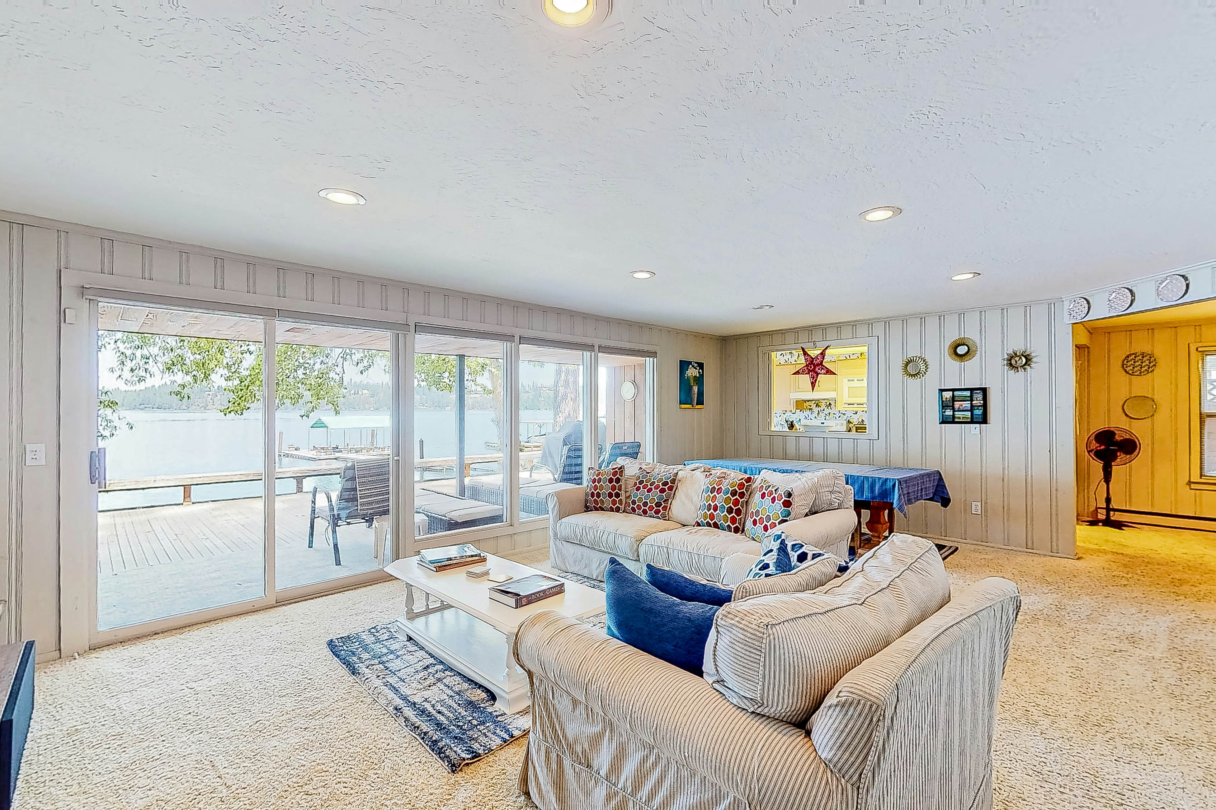 Lakeside Retreat With Dock