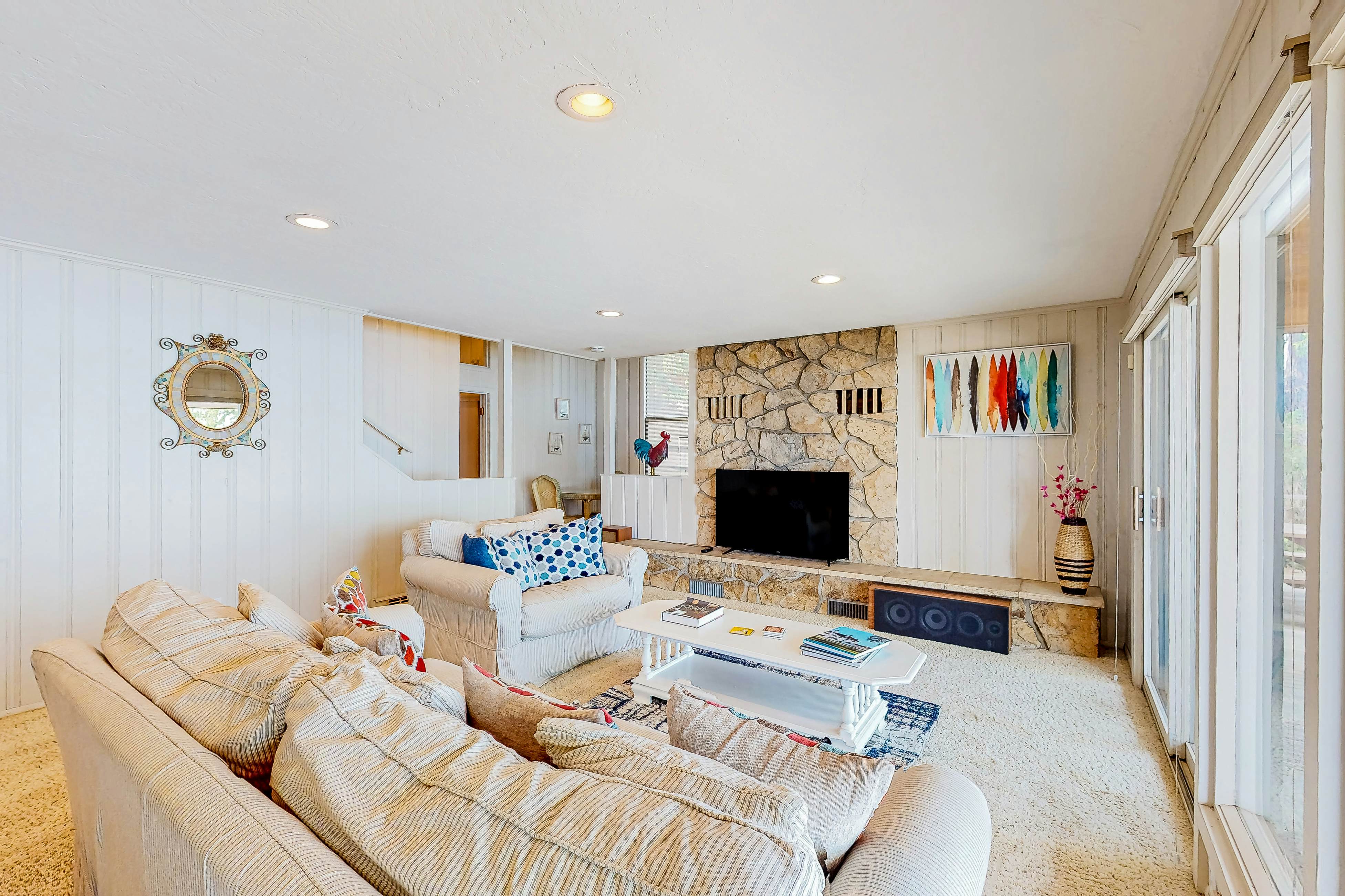 Lakeside Retreat With Dock