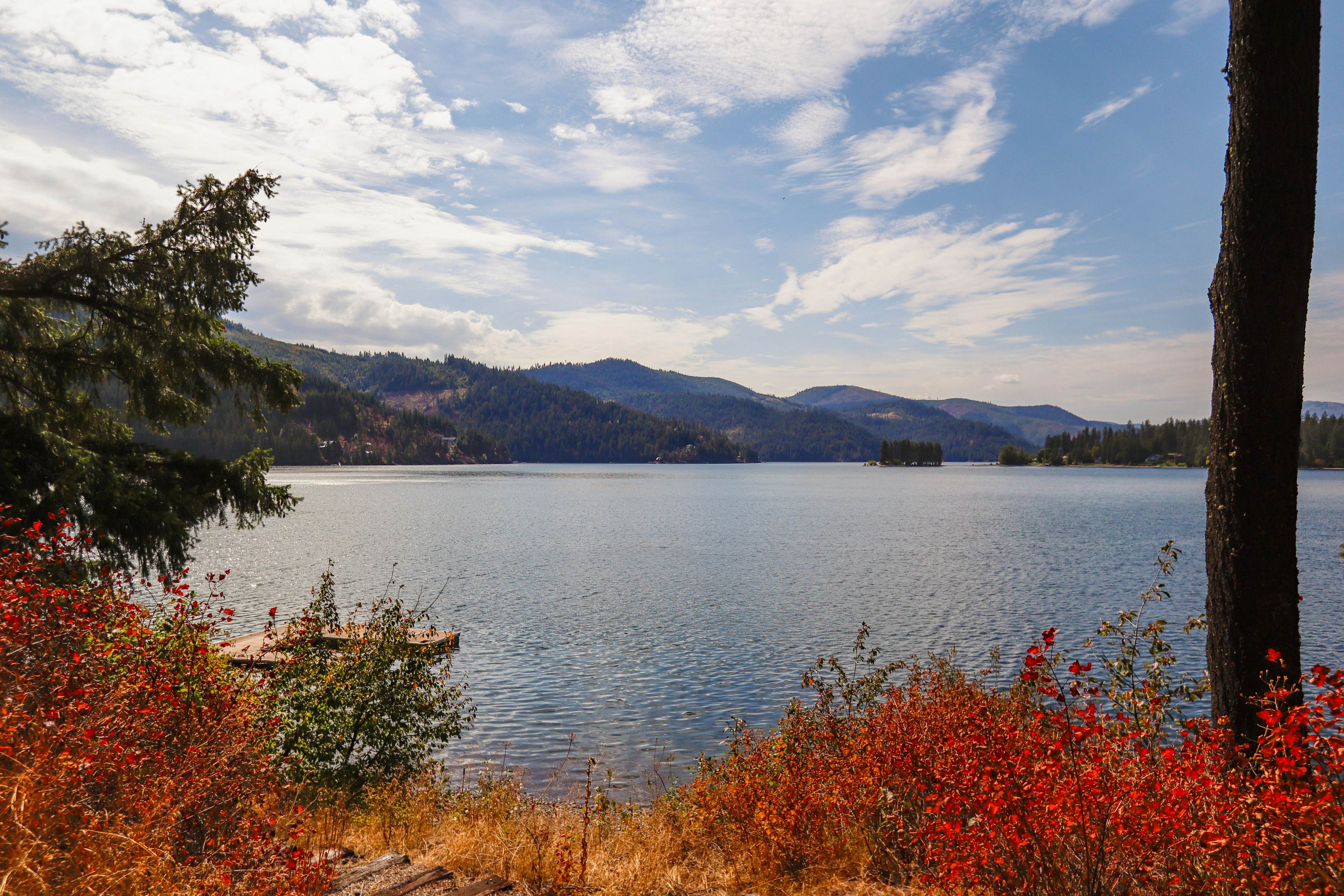 Spirit Lake Waterfront Cabin