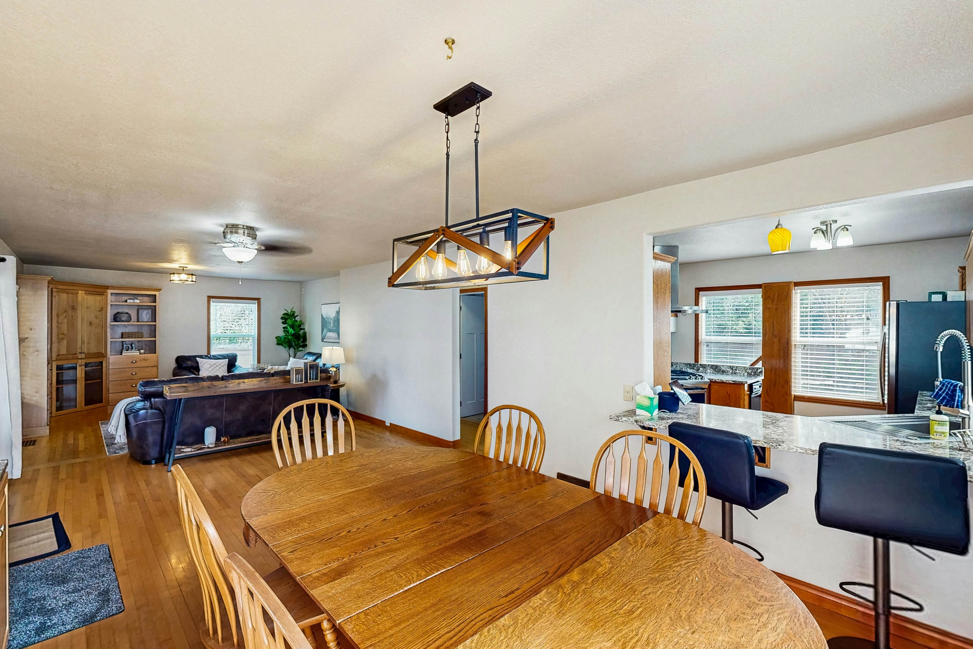 Remodeled Home With Hot Tub