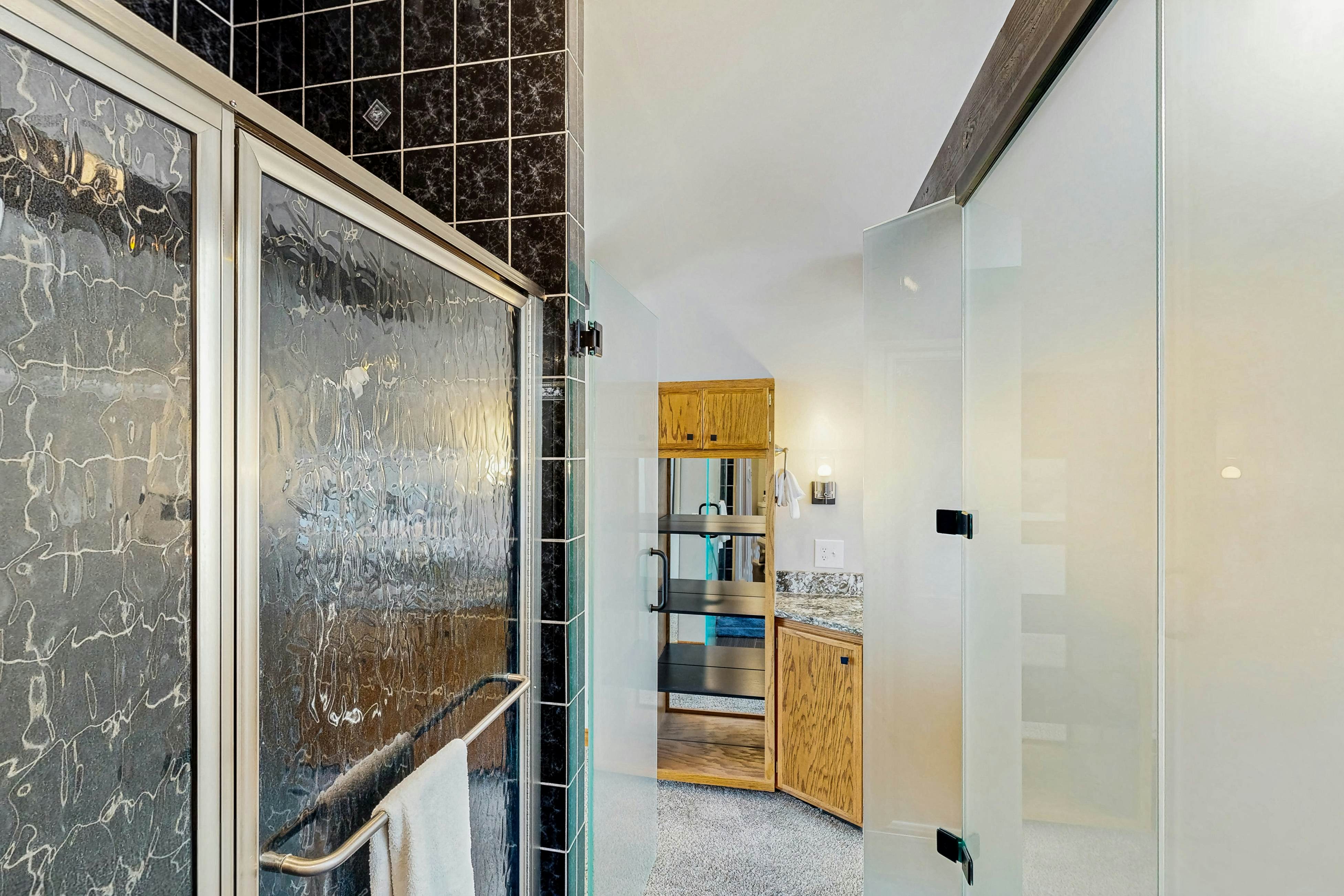 Remodeled Home With Hot Tub