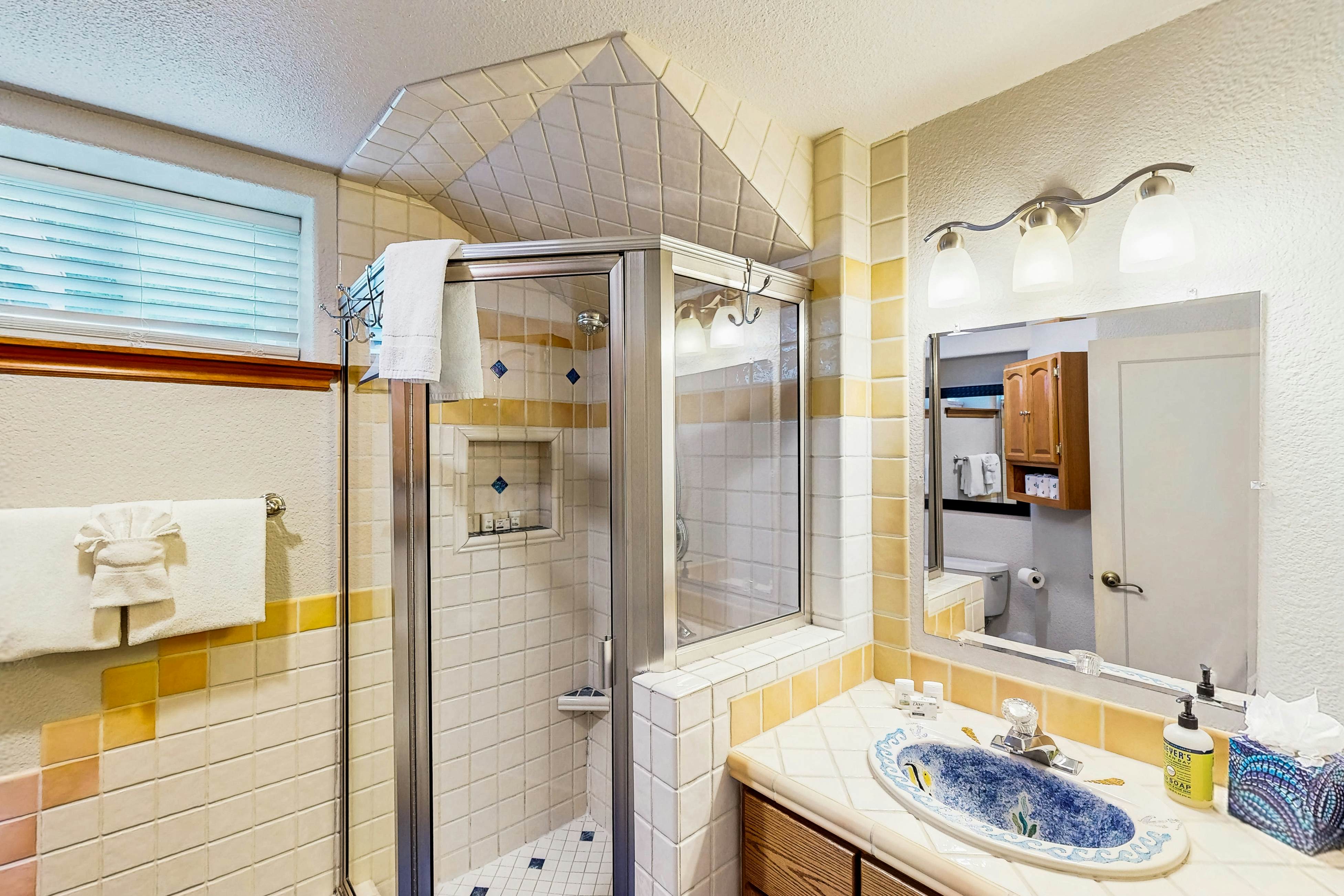 Remodeled Home With Hot Tub