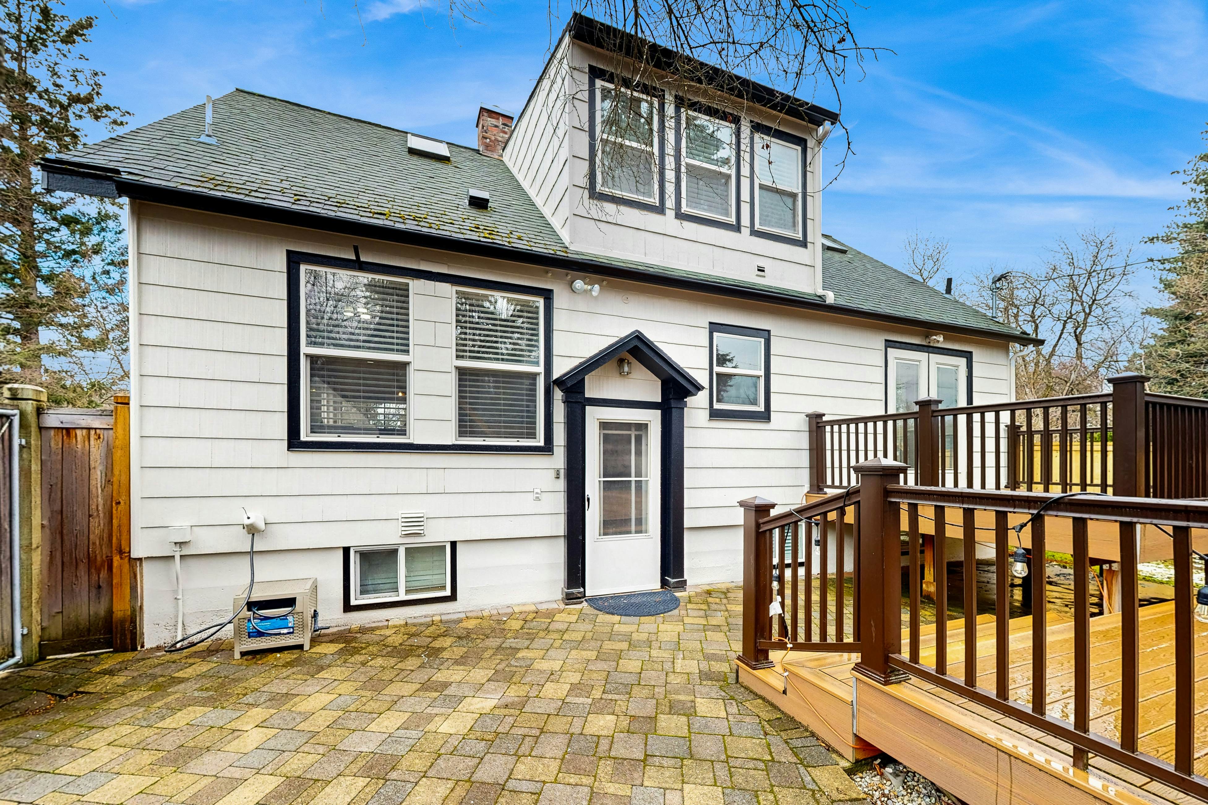 Remodeled Home With Hot Tub