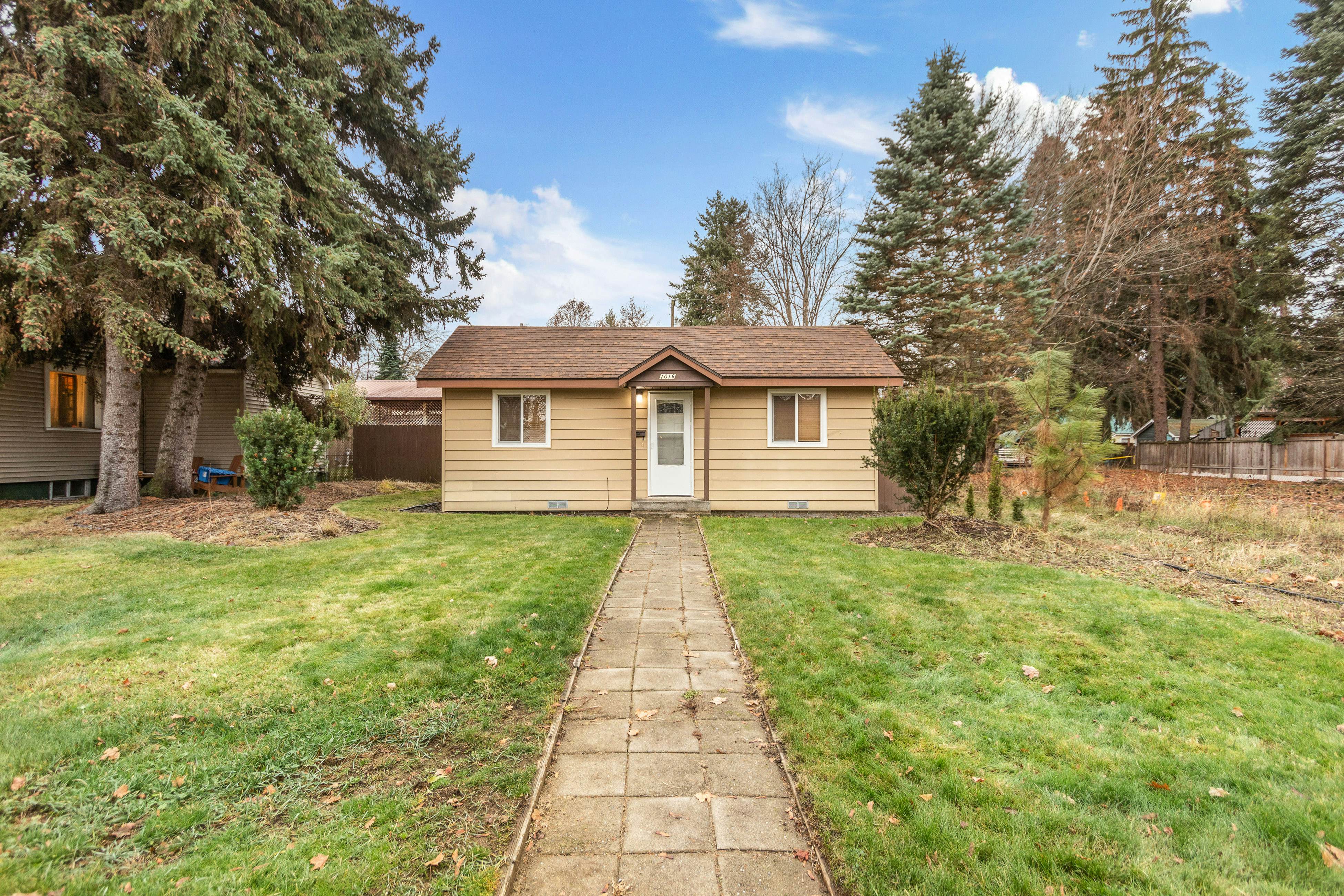 Dog Friendly Garden Home