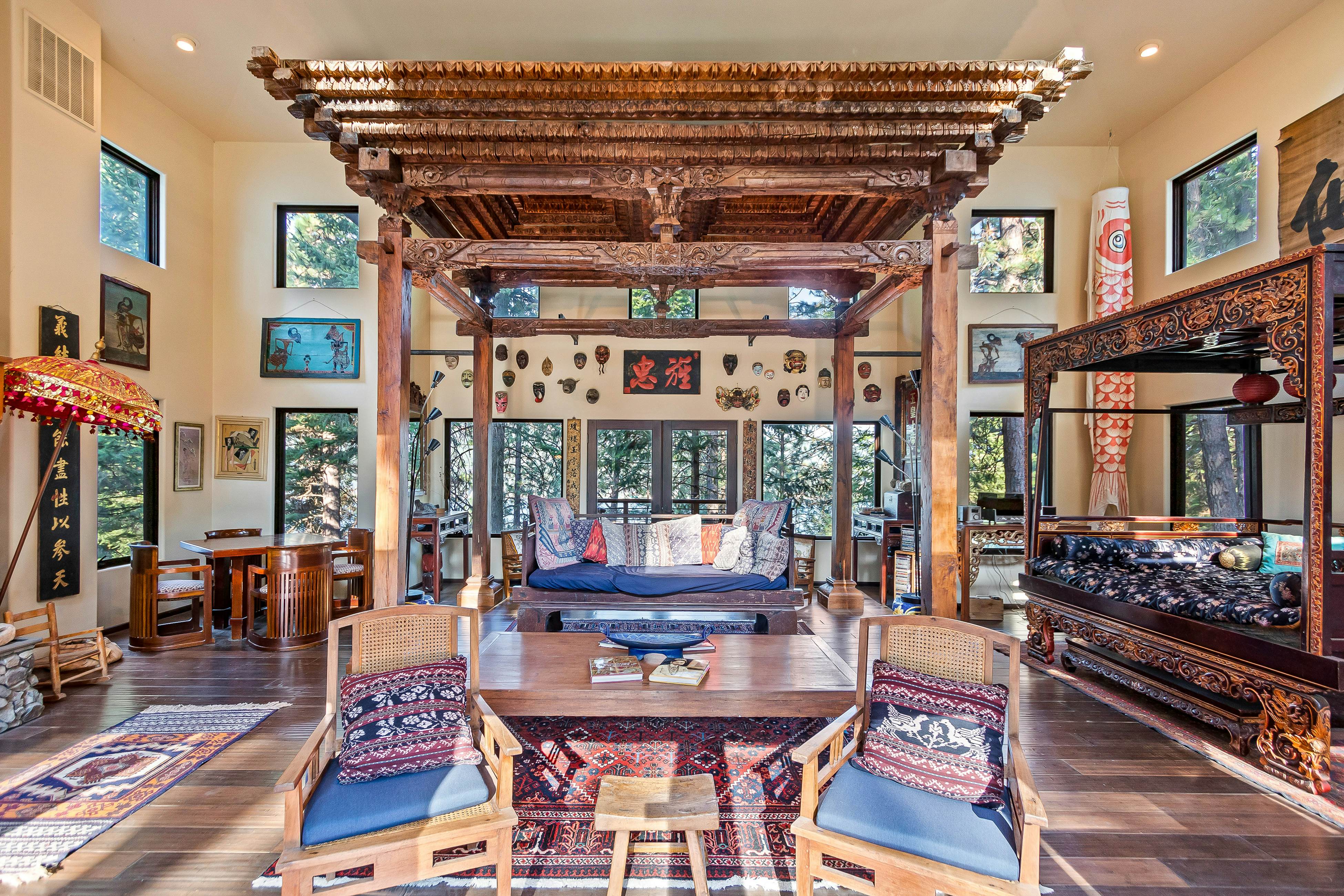 Rustic Lakeview Forest Home