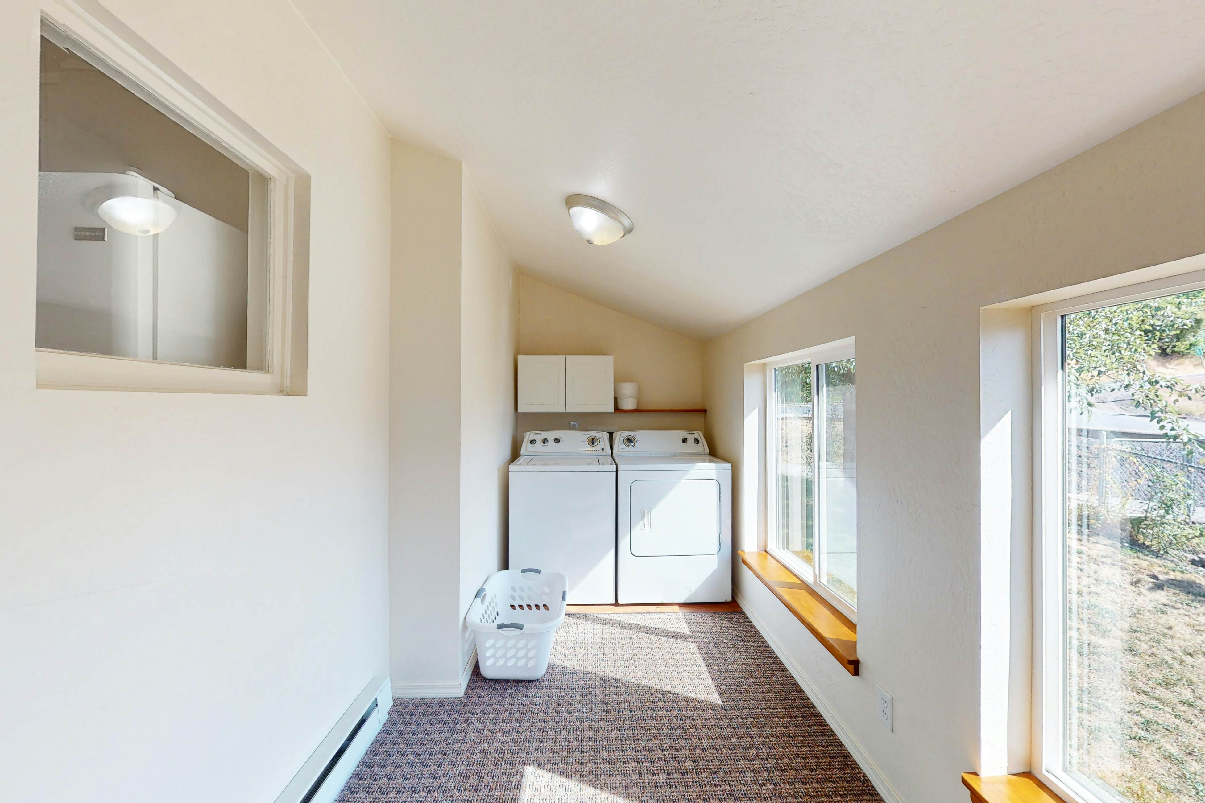 Dog Friendly Lake Getaway