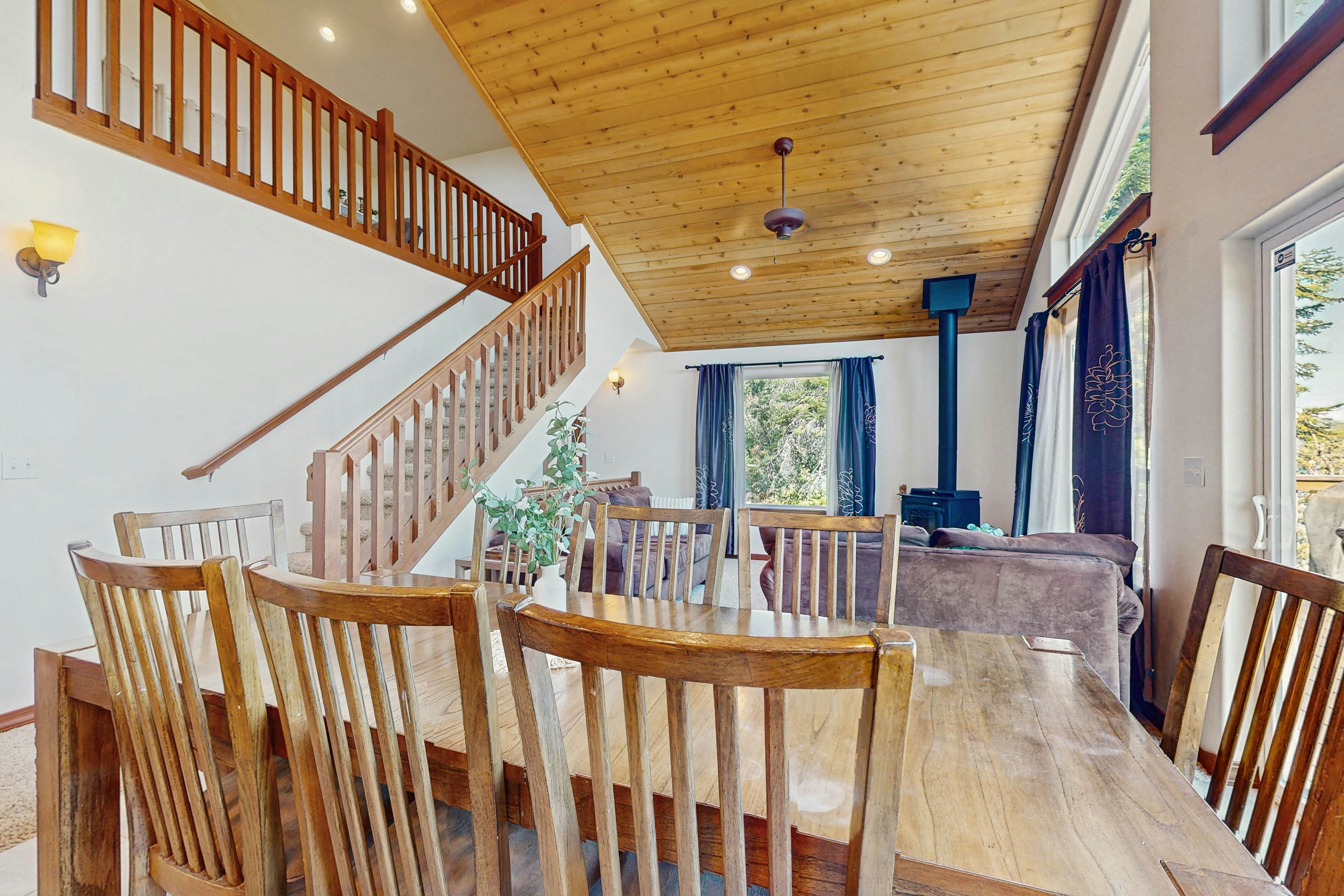 Dog Friendly Lake View Home