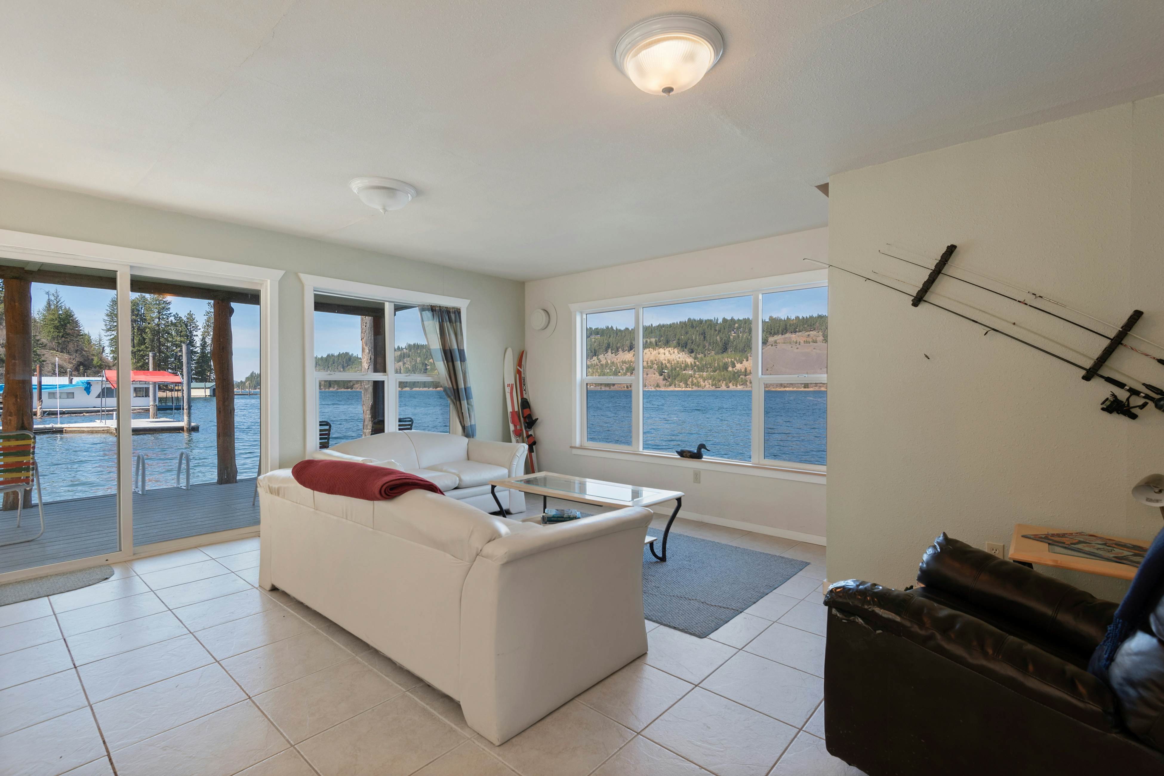 Two Lakefront Homes Retreat