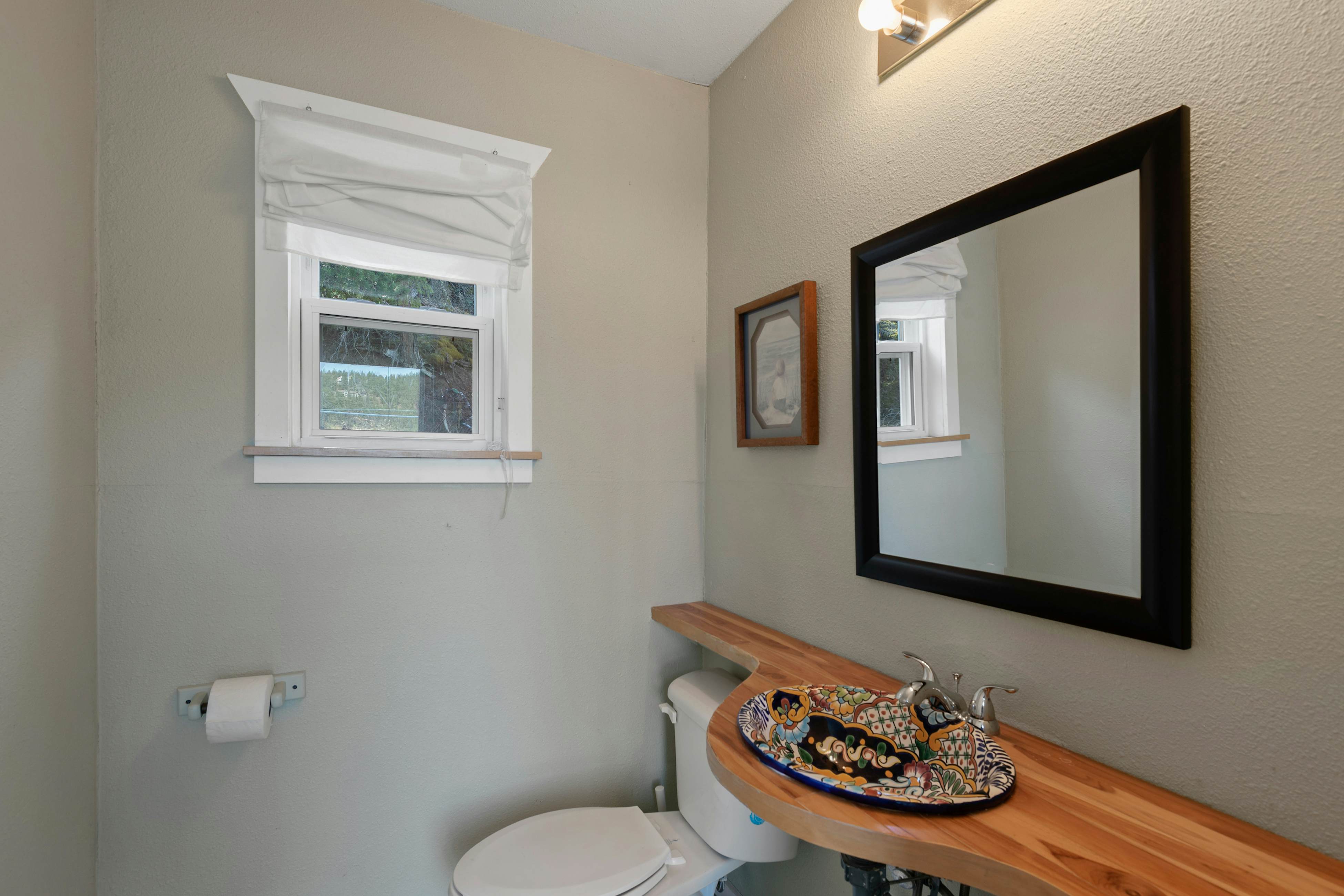 Two Lakefront Homes Retreat